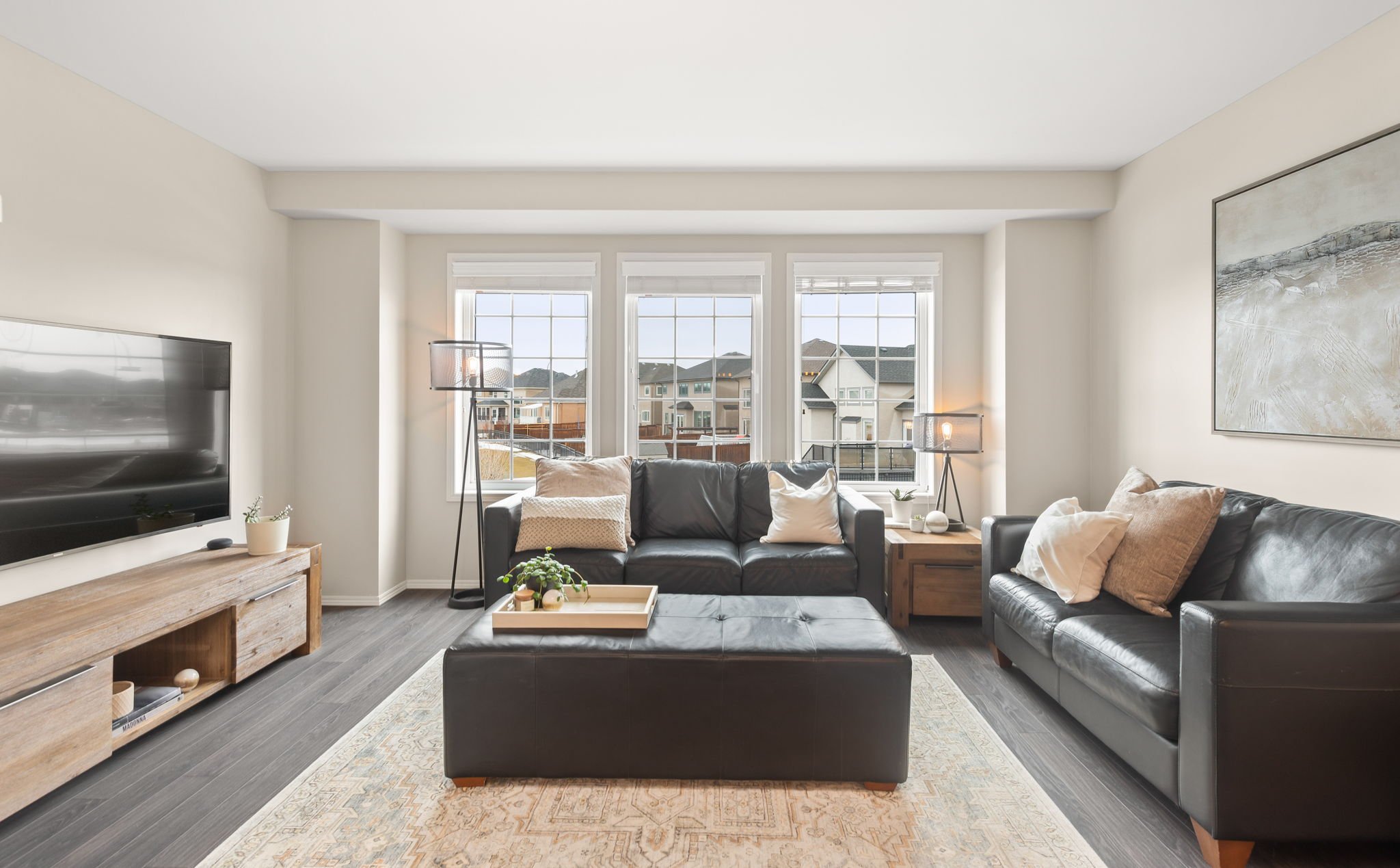 14-web-or-mls-20 Ancaster-18.jpg