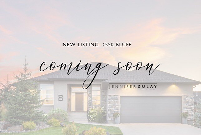This beautiful custom built bungalow in Oak Bluff West is hitting the market next week!
⠀⠀⠀⠀⠀⠀⠀⠀⠀
This home features a total of 4 bedrooms, 3 baths, an open concept entertaining area with soaring ceilings, park-like backyard and so much more! You won