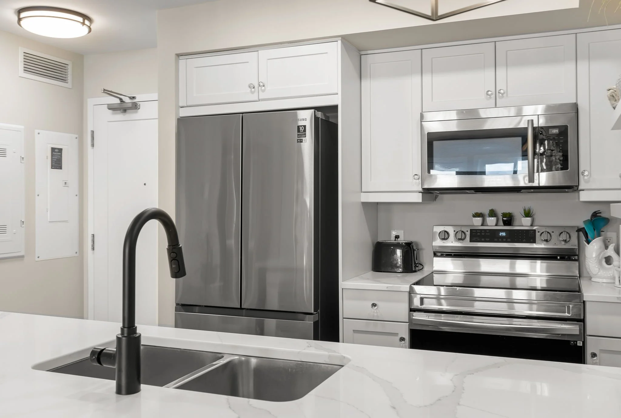 5-web-or-mls-545 Dale-18.jpg