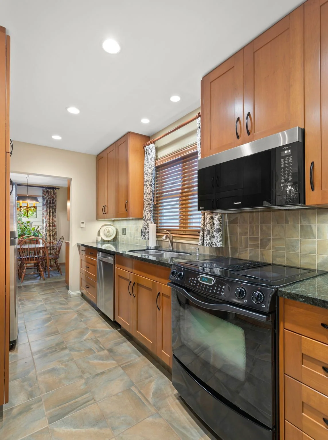 8-web-or-mls-433 Waverley.jpg