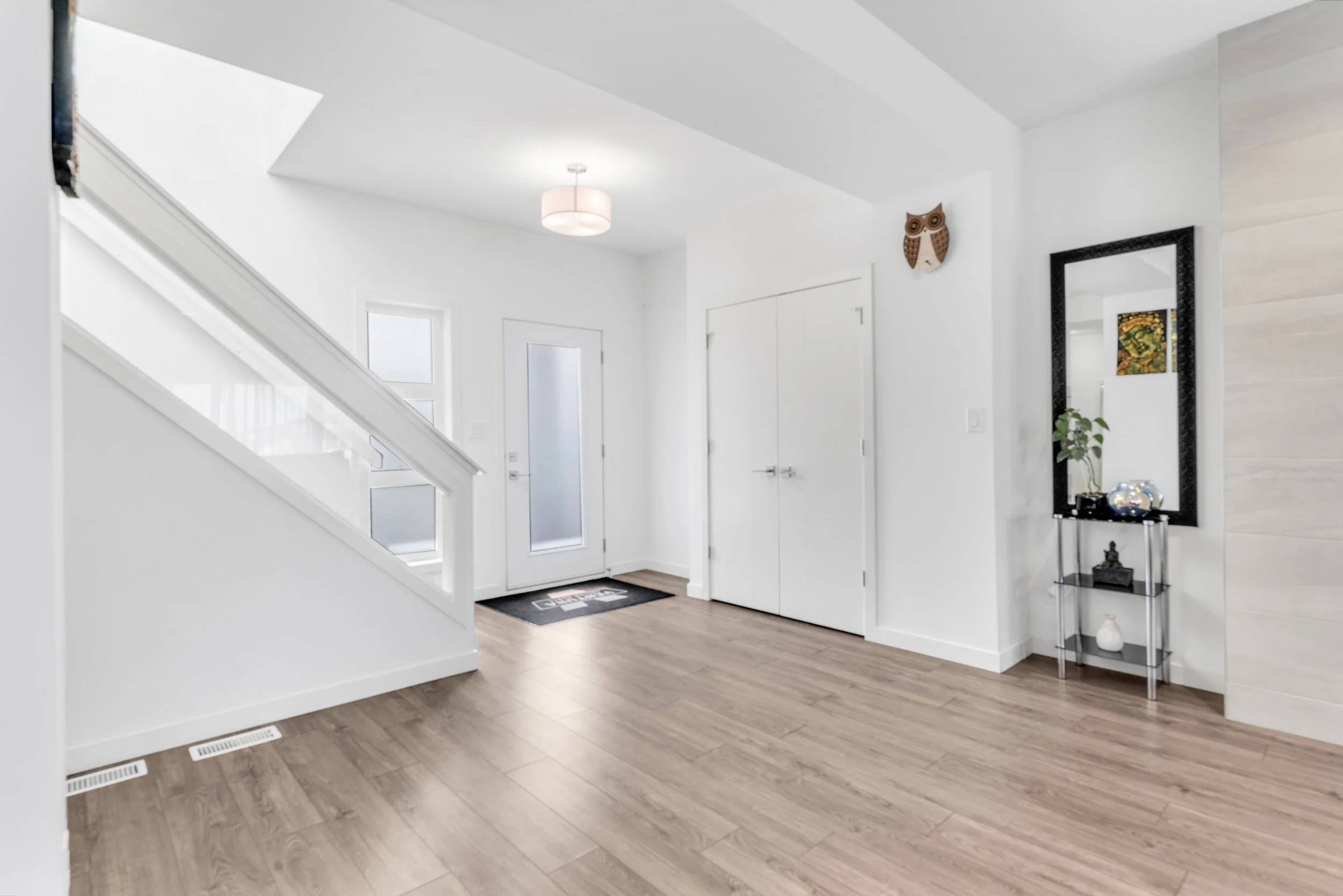entryway.jpg