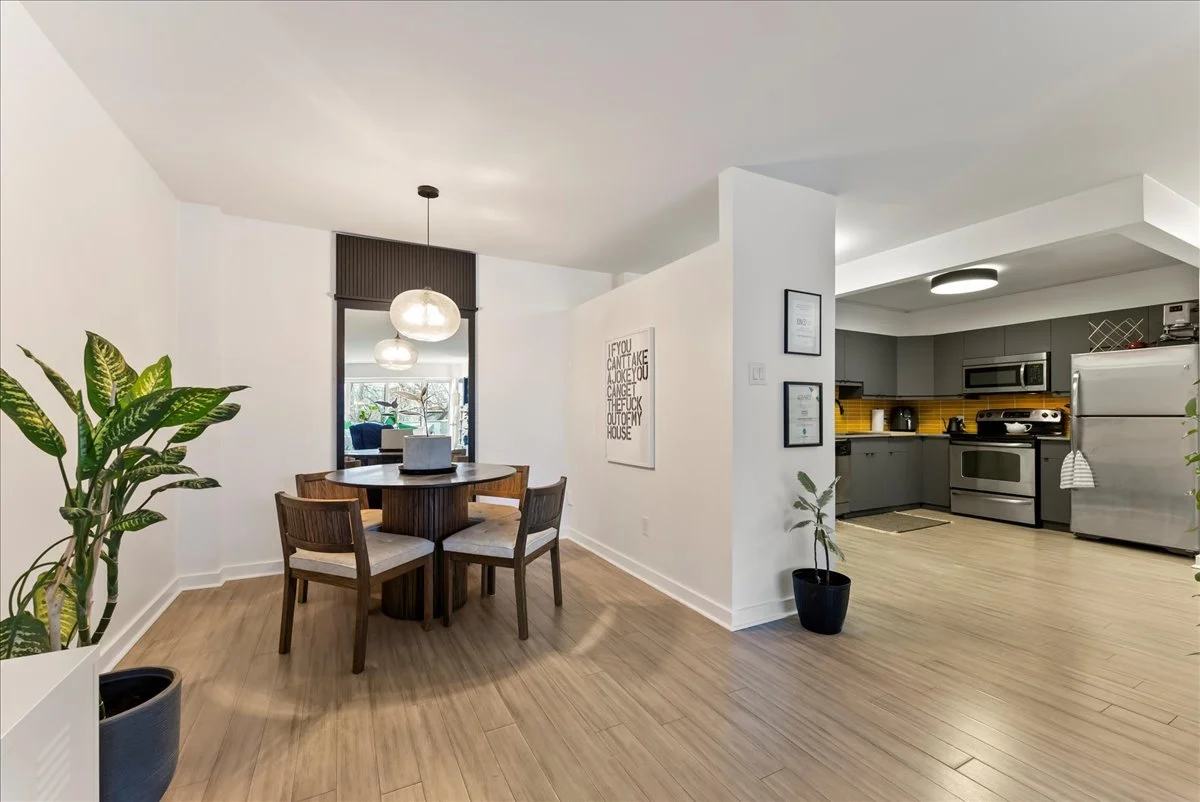 dining area 2.jpg