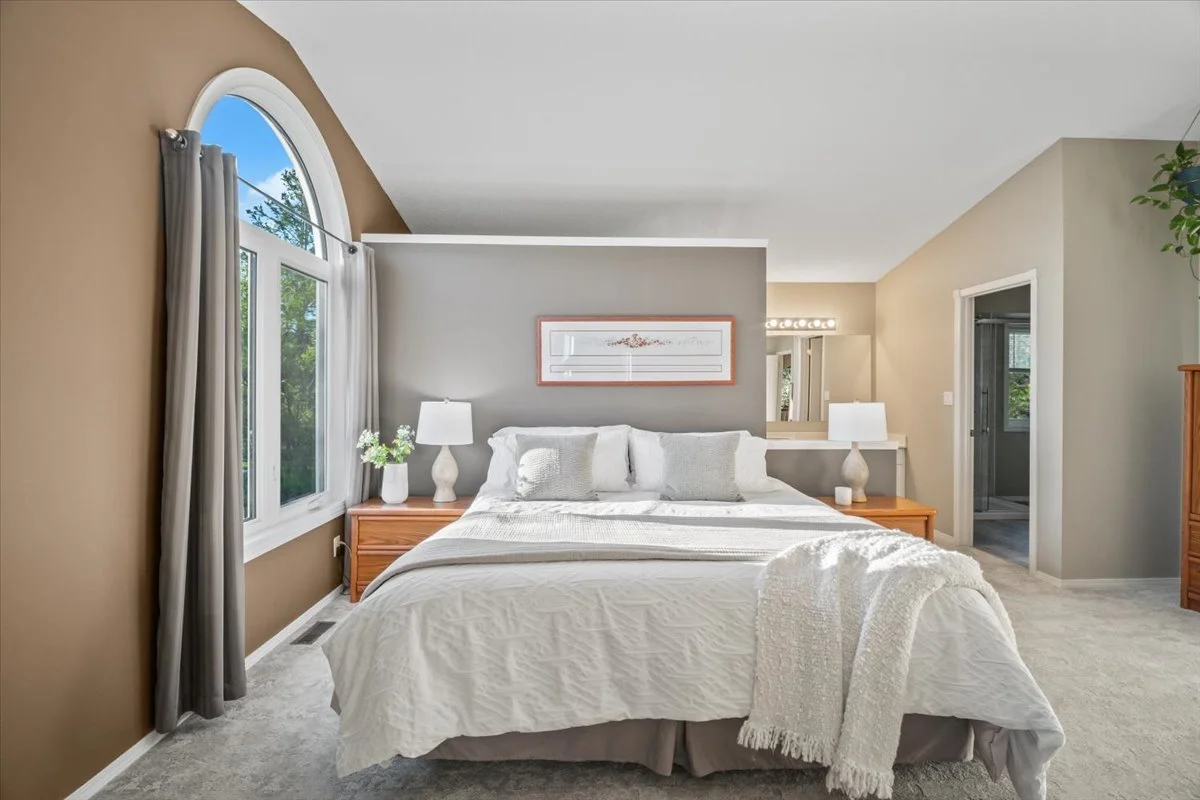 master bedroom 2.jpg