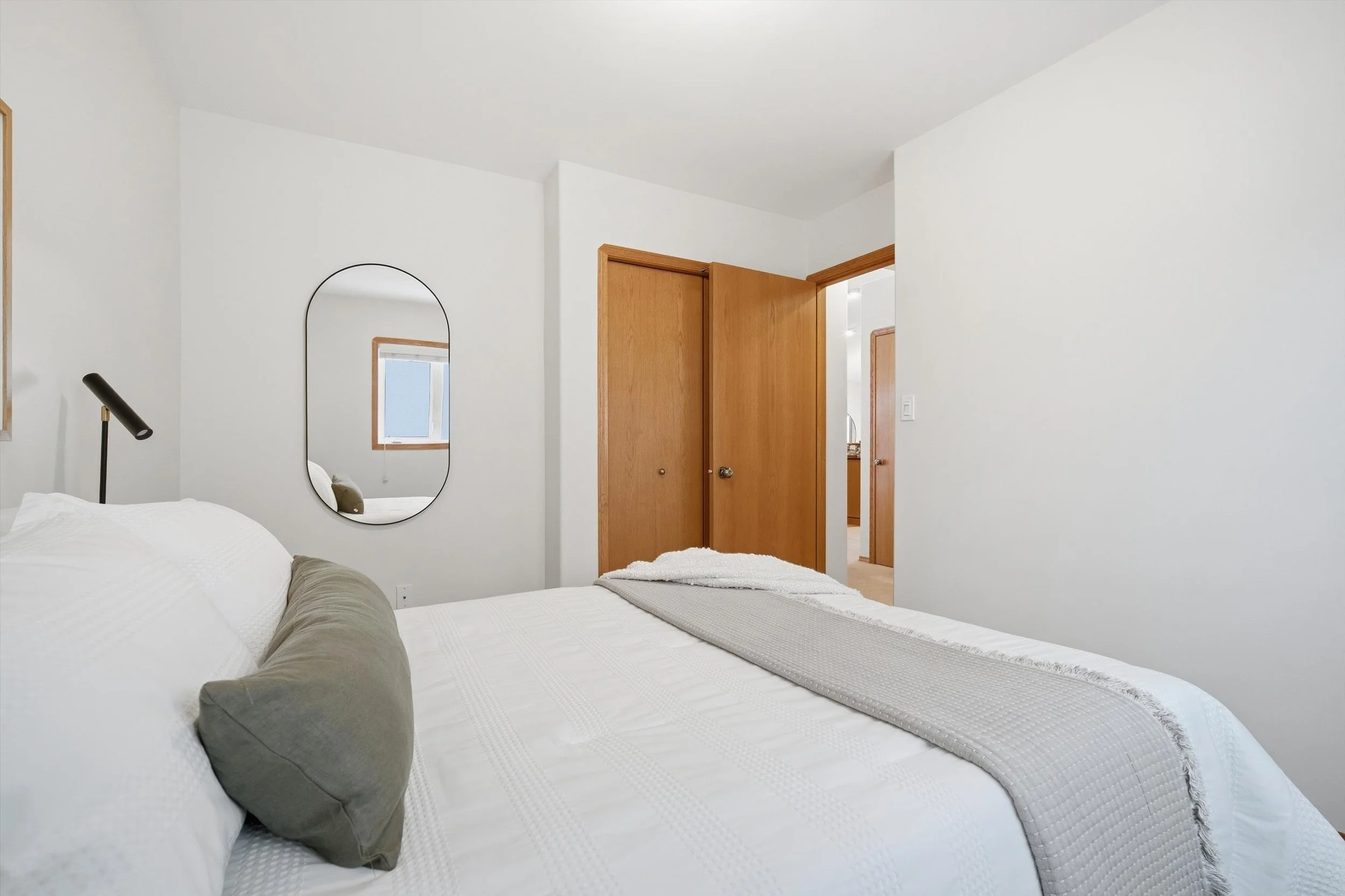 bed 2 second photo.jpg