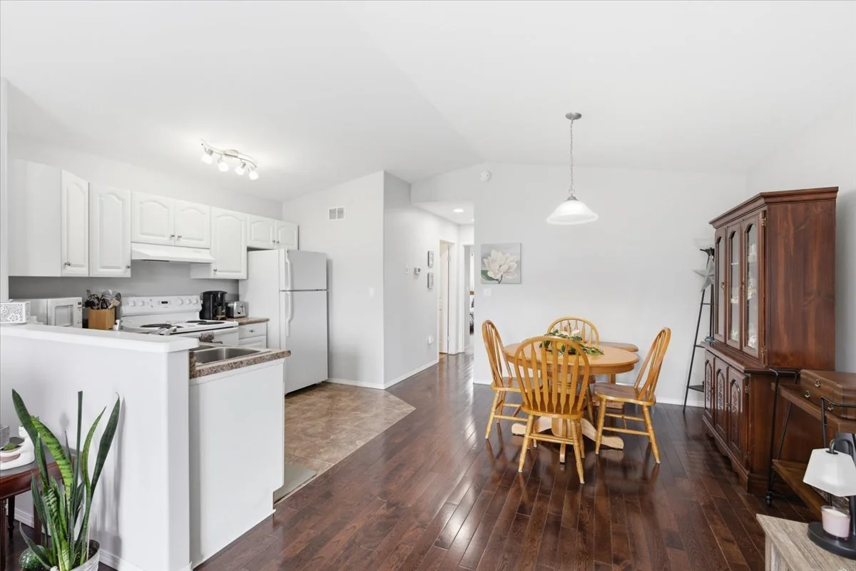 05-347 Inglewood-17.jpg