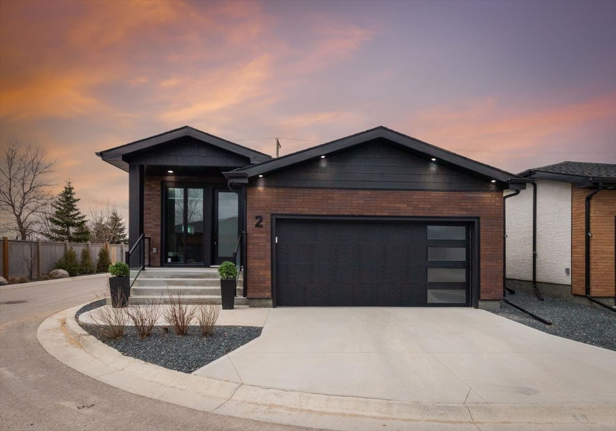  SOLD!  THE OAKS  