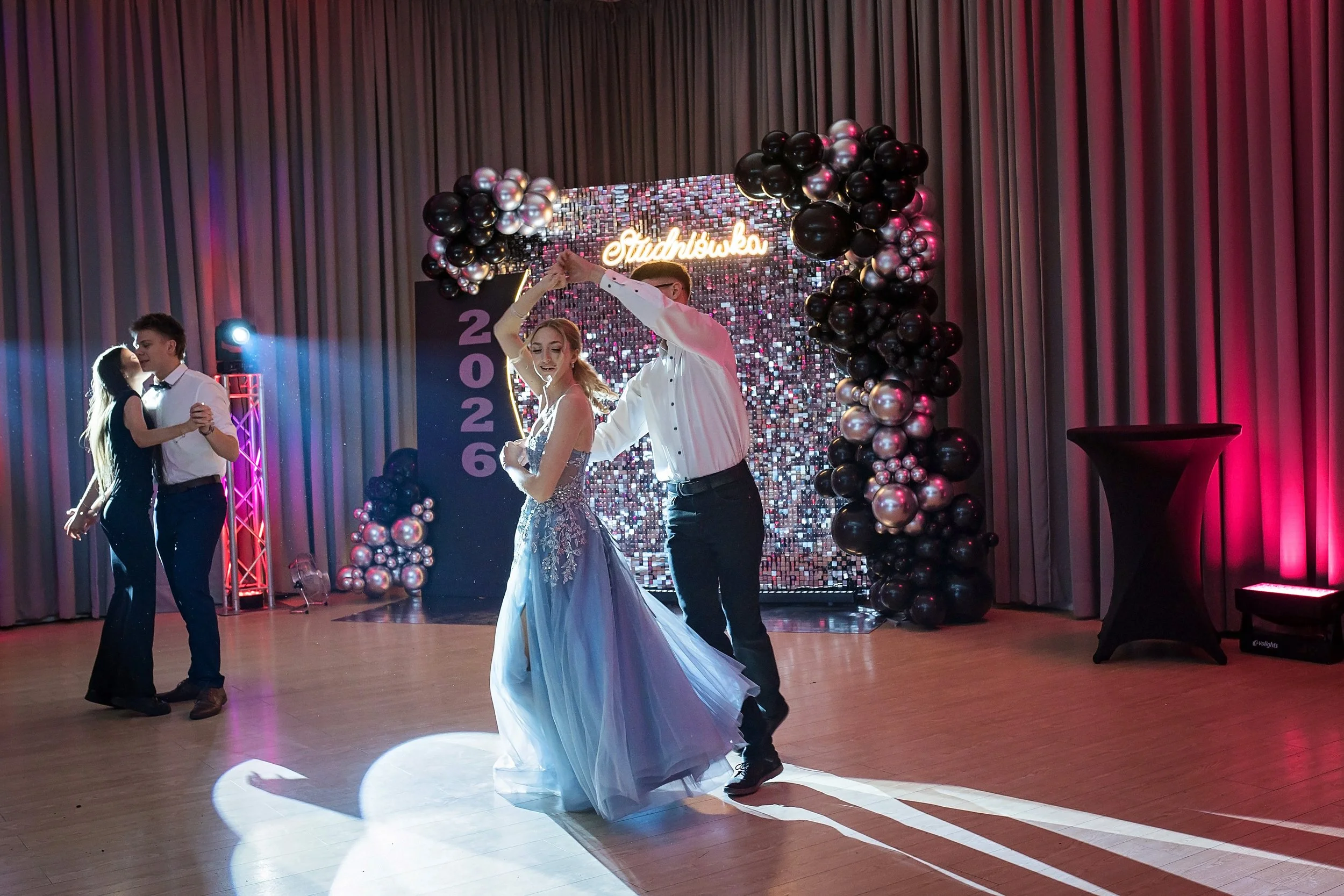 studniówka ZSZ Giżycko 23.01.2026 zabawa (102).jpg