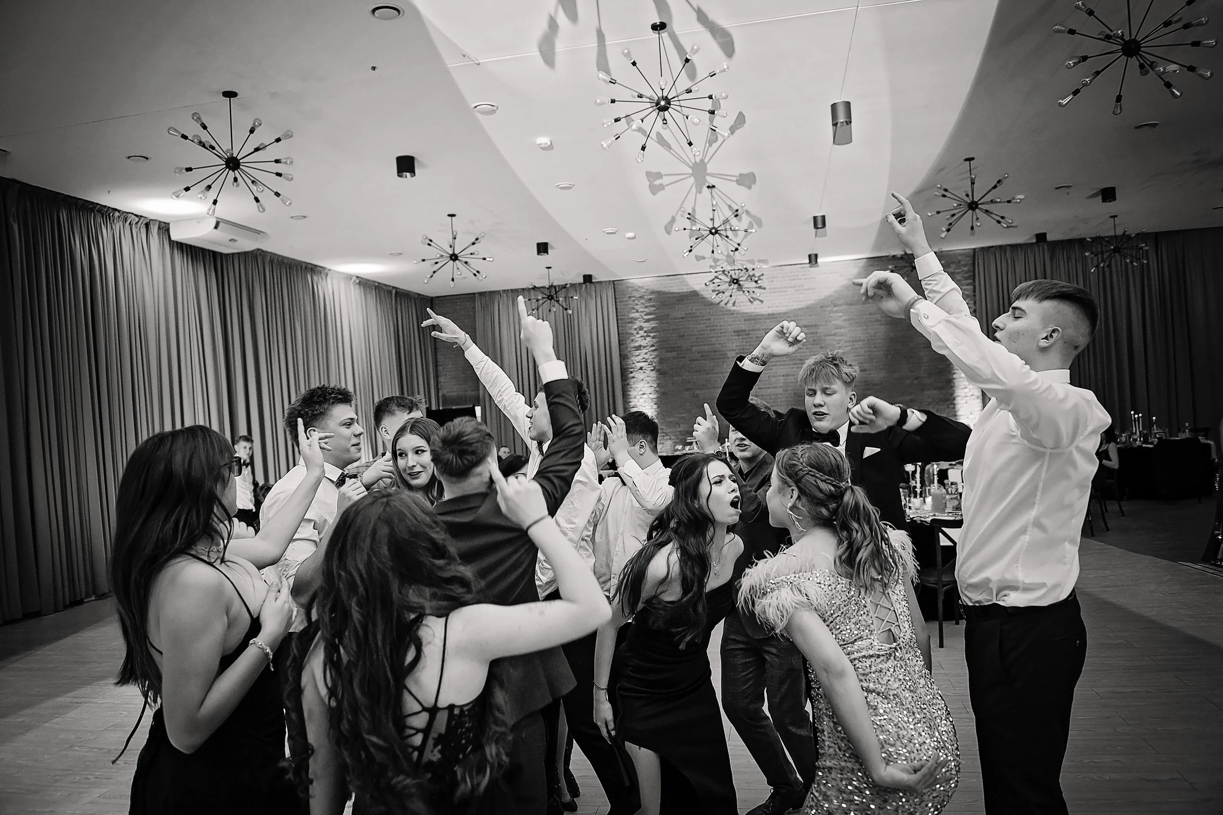 studniówka ZSZ Giżycko 23.01.2026 zabawa (121).jpg