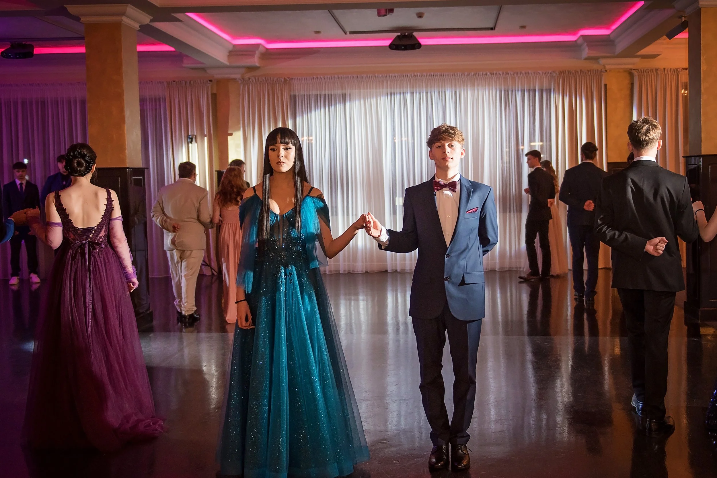 studniówka ZSZ Węgorzewo polonez (66).jpg