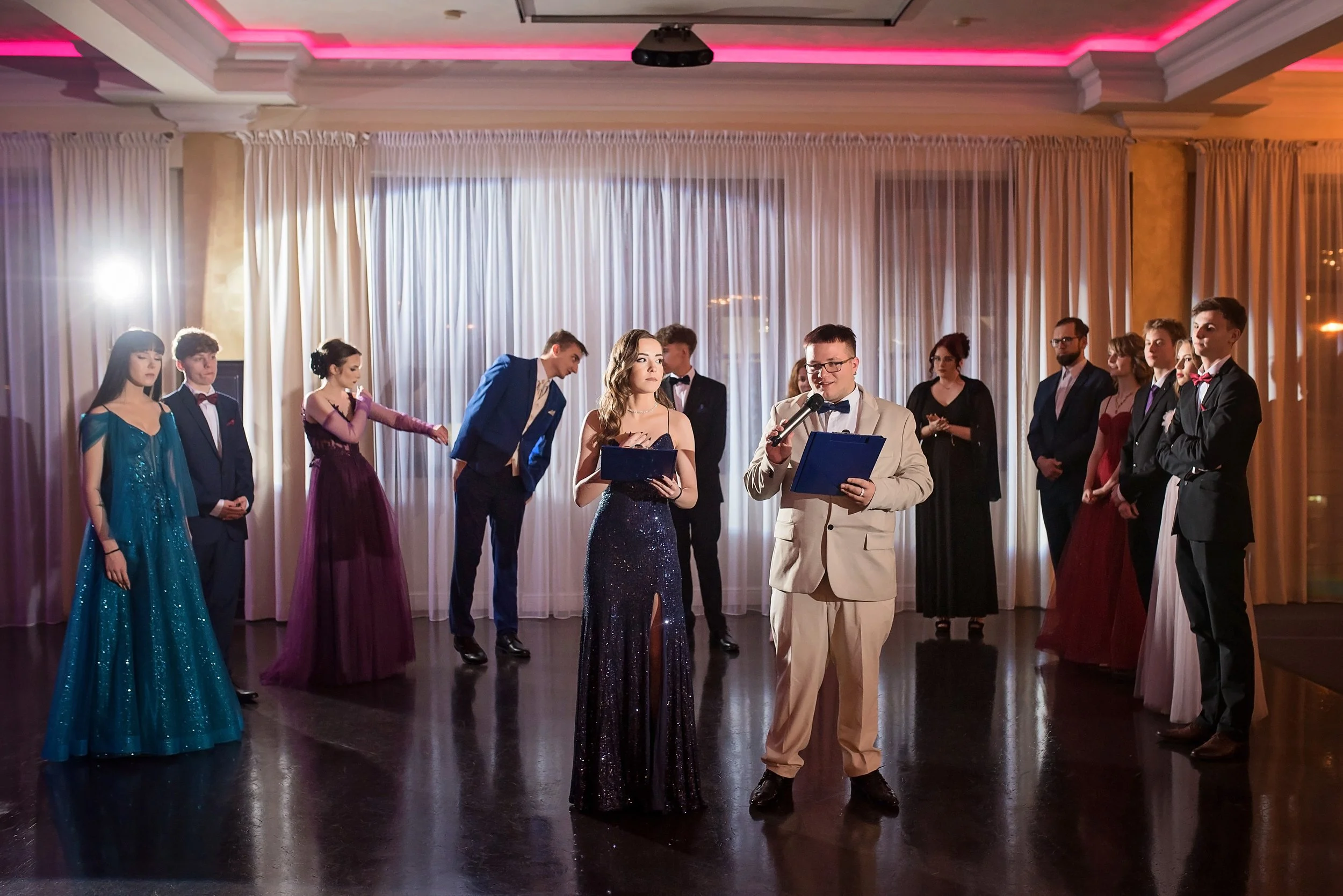 studniówka ZSZ Węgorzewo polonez (95).jpg