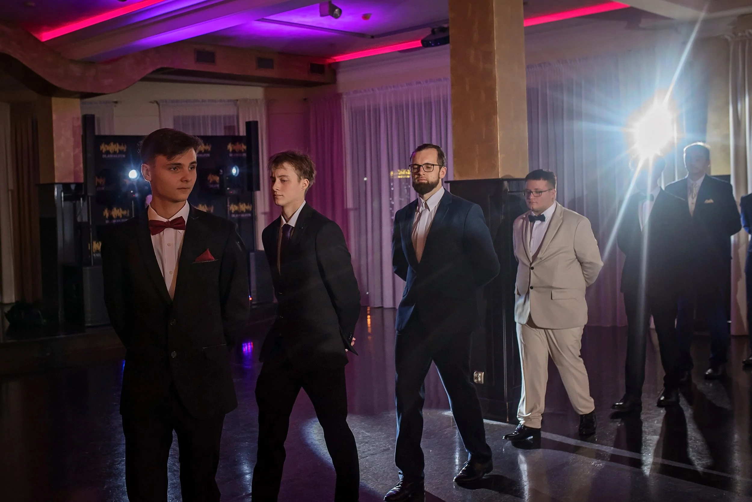 studniówka ZSZ Węgorzewo polonez (100).jpg