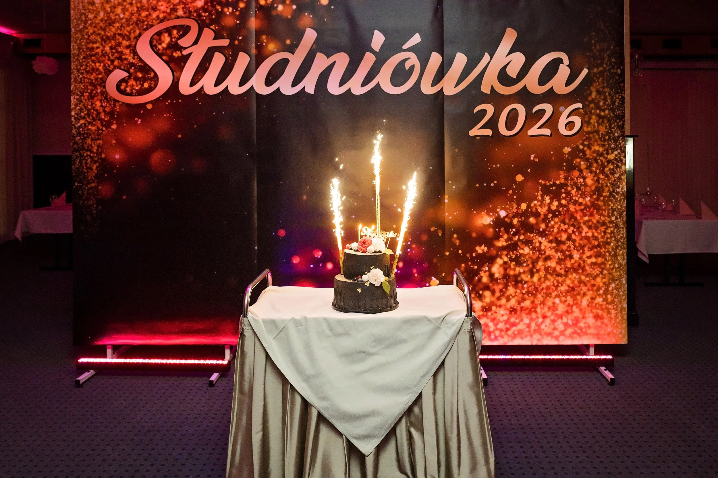 studniówka ZSZ Węgorzewo zabawa (138).jpg