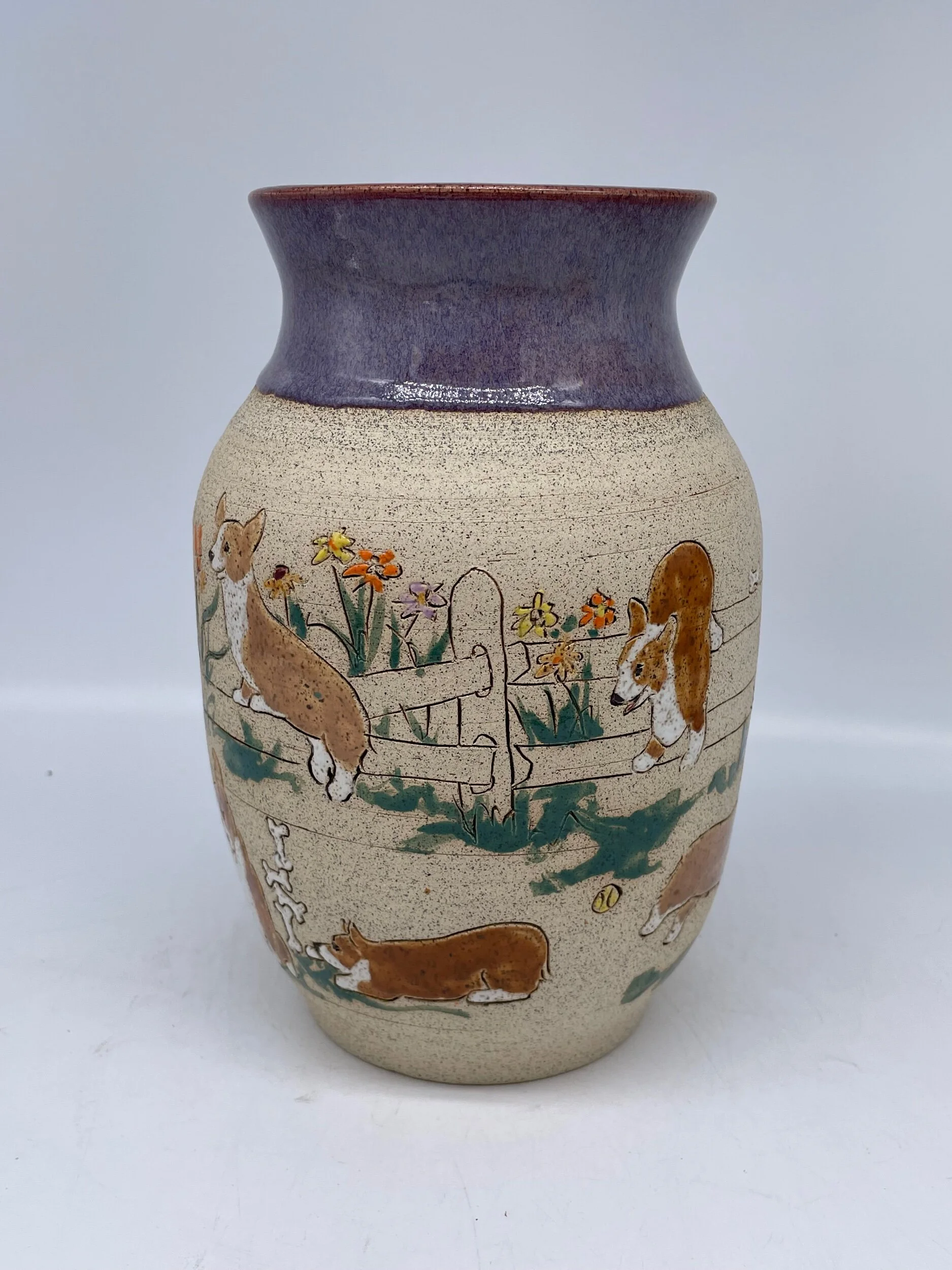 3AFF6C93-7E17-448F-9A9B-25A5CD8AAB81