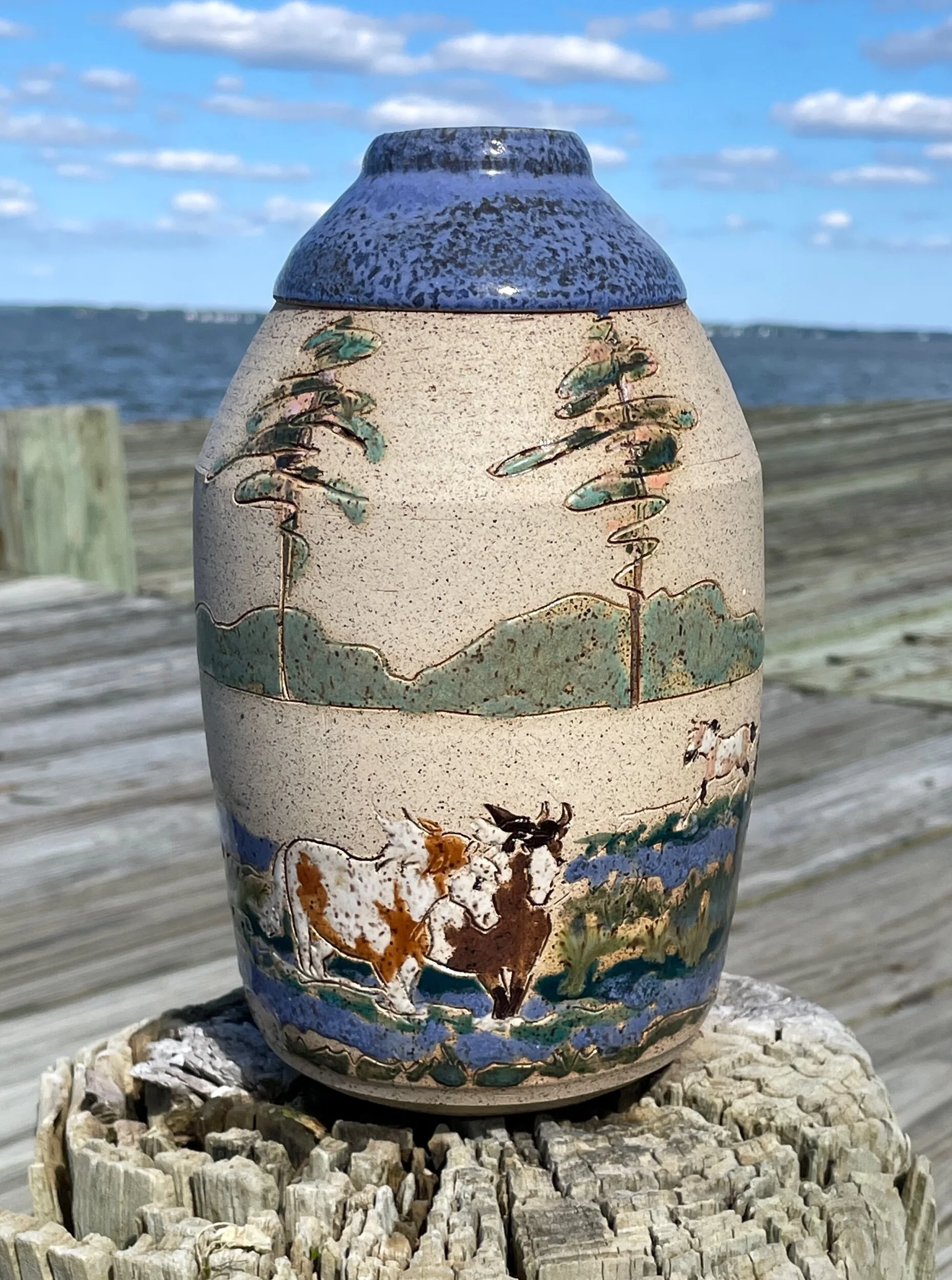 FE5AAA5D-809D-44AF-B447-DD987B2C89D6