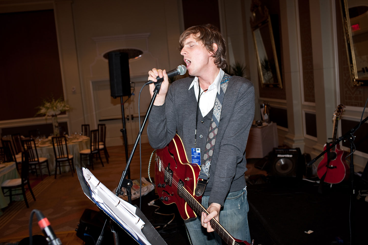 Wedding-Sound-check-singer--NY-Times-Andrew-Hetherington.jpg