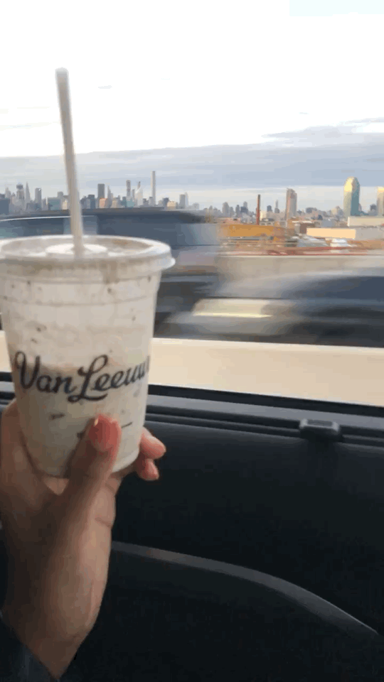 GIF image-55CB7A4B2F86-1.gif