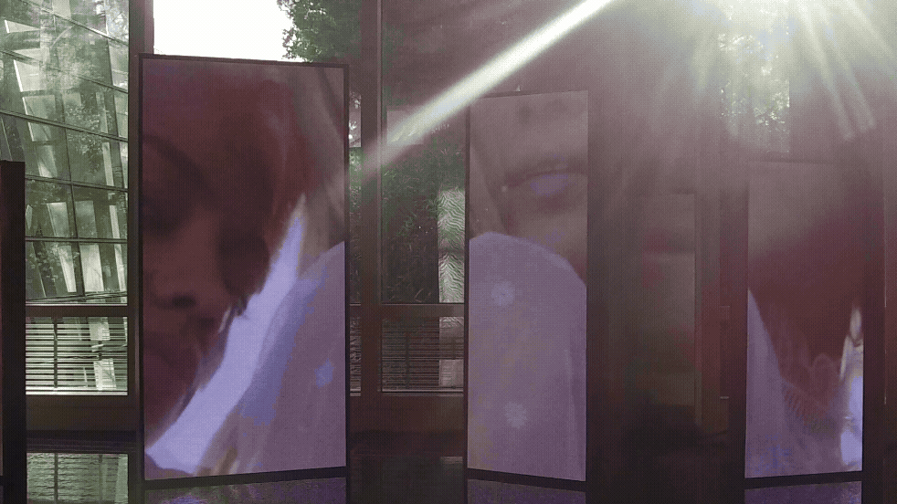 gathering18_4.gif