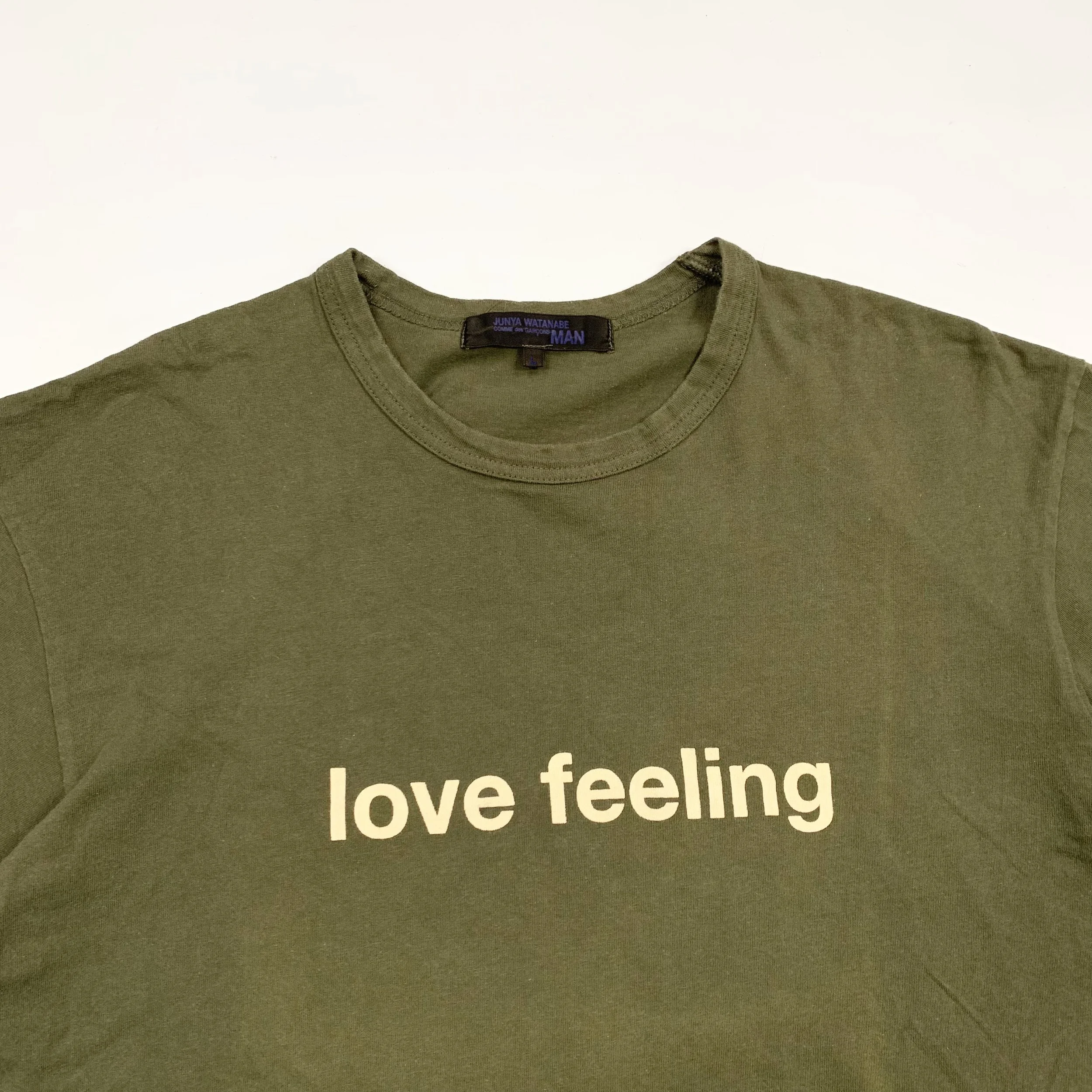 JW_03_LoveFeelTee_Olv4.jpg