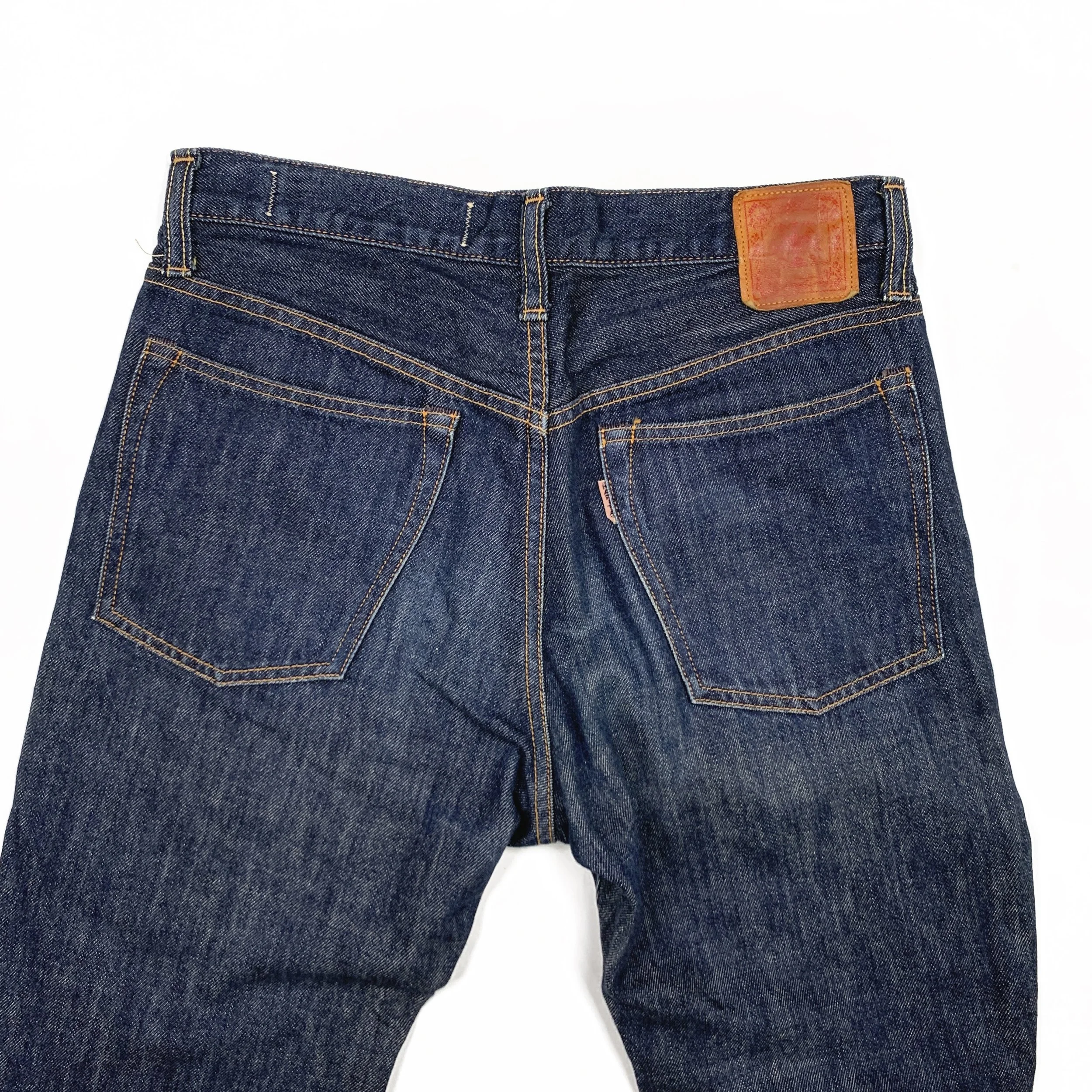 Kapital_CurvedJeans6.jpg