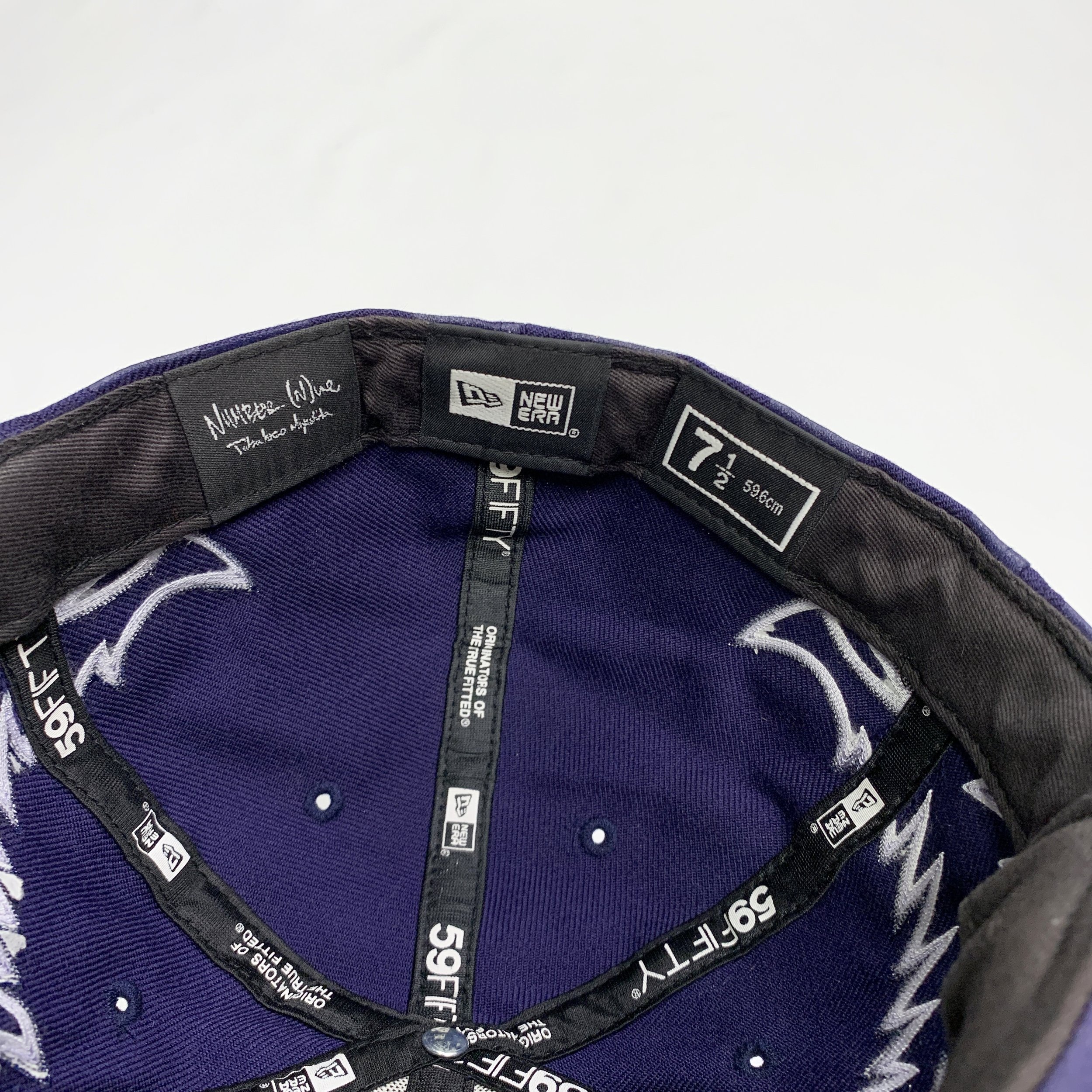 NN_09_WingsFitted_Navy7.jpg