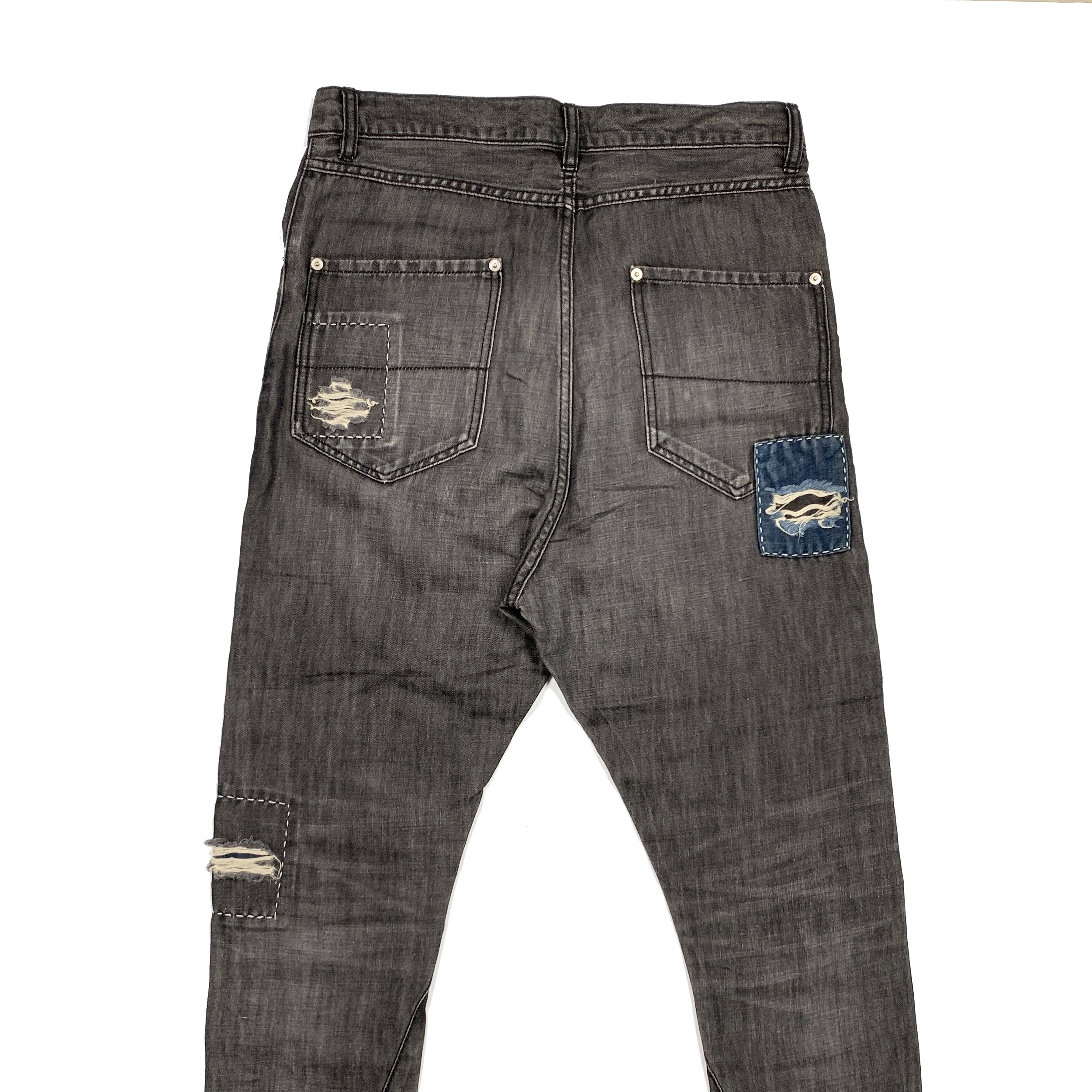 VW_ManPWExtJeans5.jpg