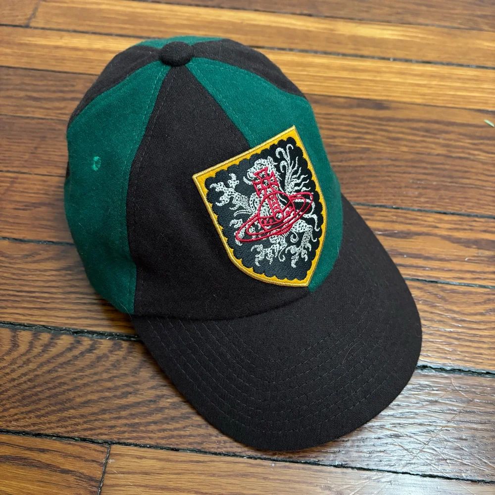 帽子 vivienne westwood org.jpg