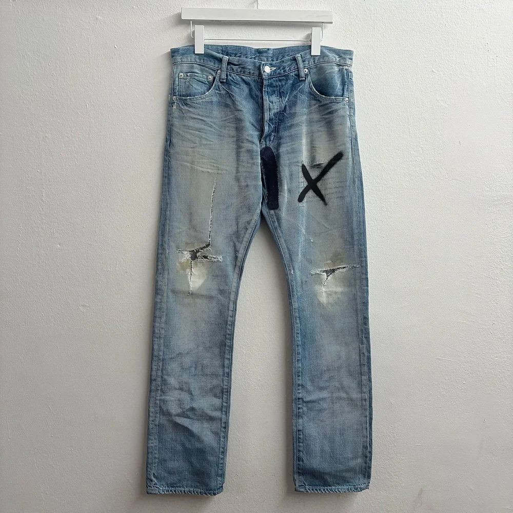 swagger damaged faded denim grunge T0094 Swagger Distressed Jeans —
