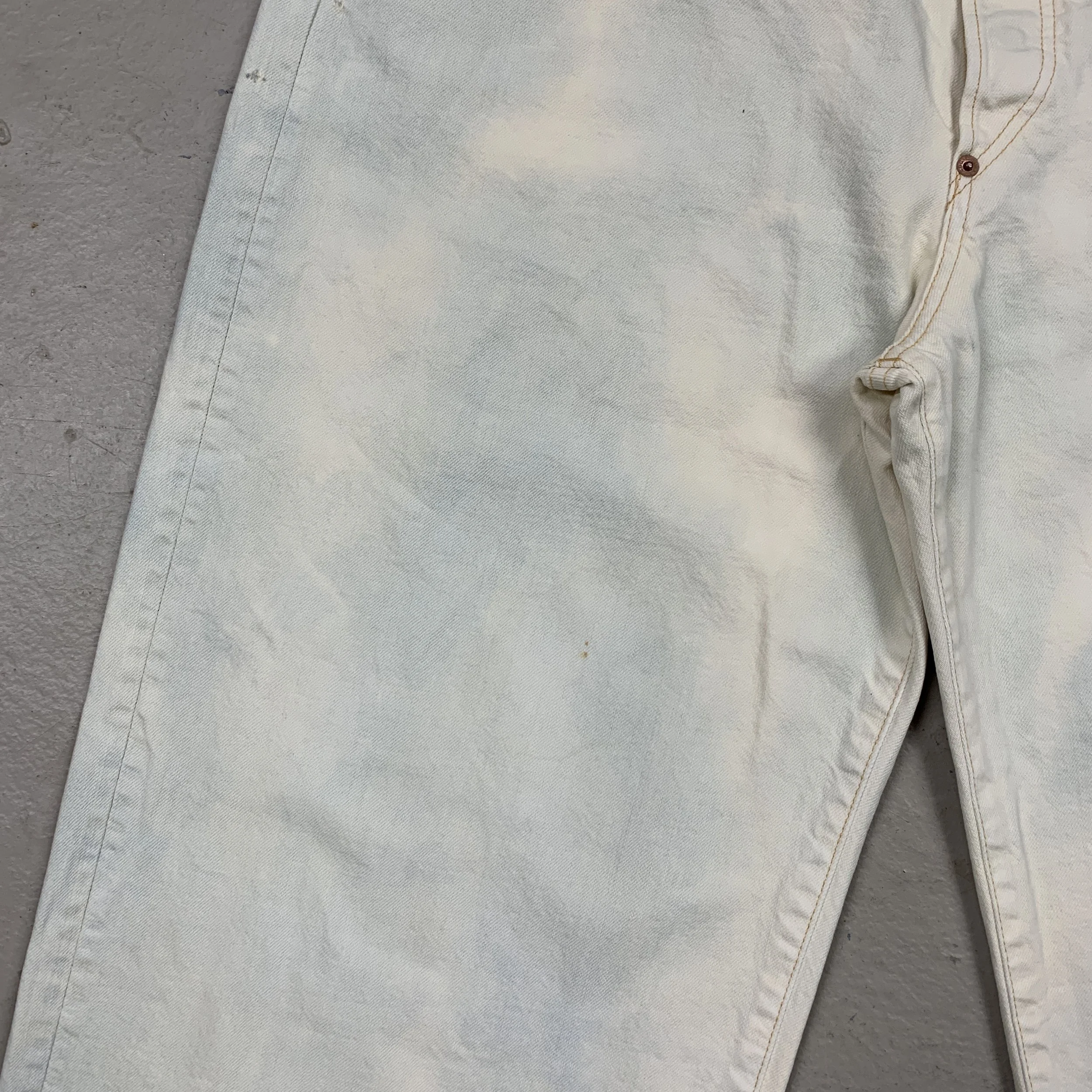 JW Eye Sample BB Bleach Jeans8.jpg