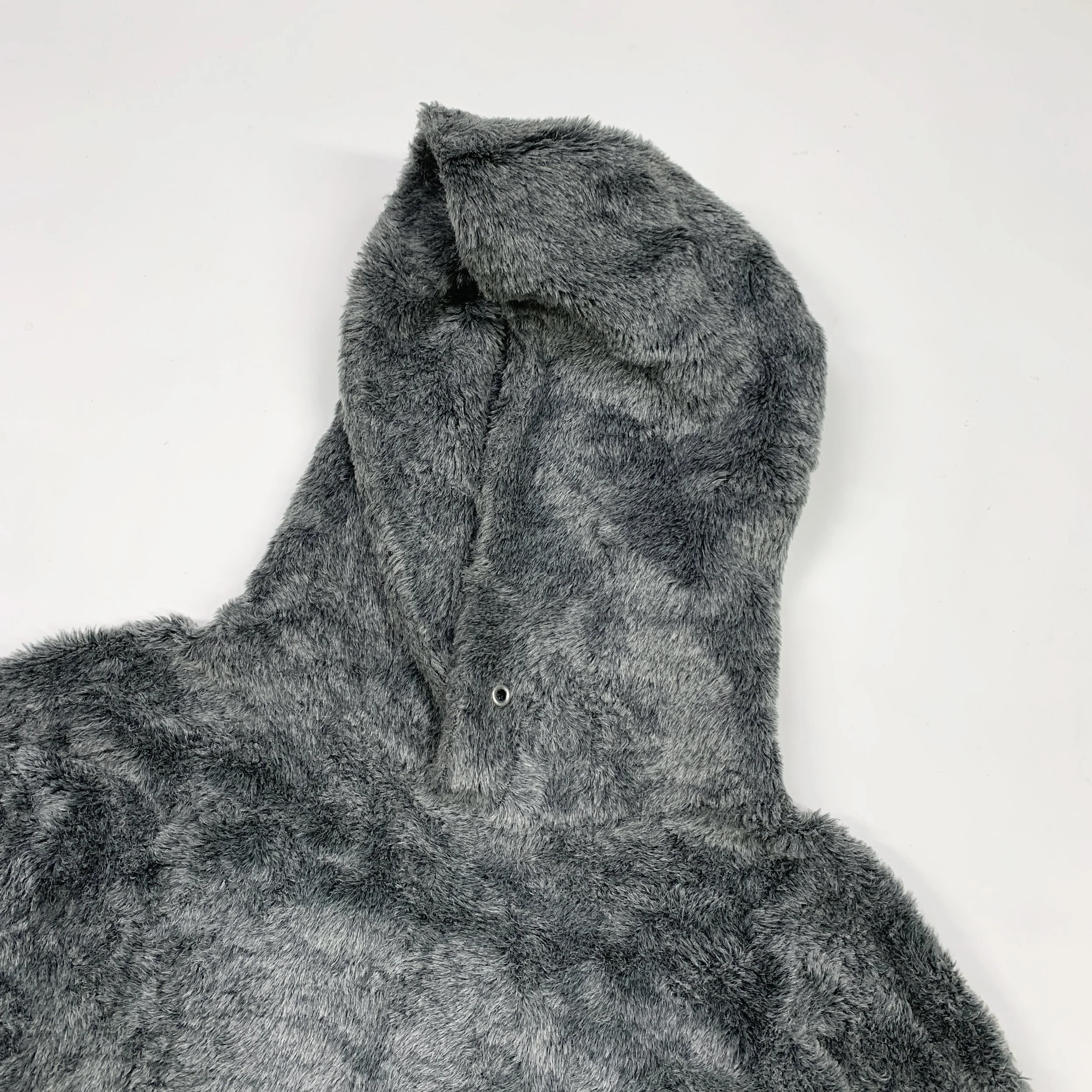 Nepenthes Teddy Fur Hoodie Grey3.jpg