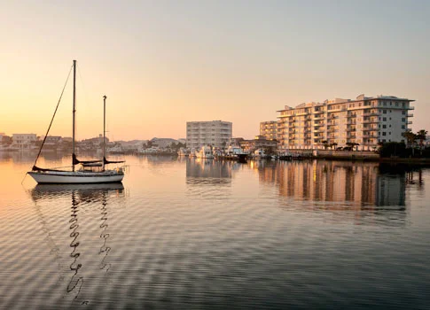 JEFFREY-PRESCOTT-ARCHITECT-PRESCOTTARCHITECTS-DESTIN-FLORIDA-HARBOR-LIGHTS-CONDO-COMMERICAL-ARCHITECTURE-9.jpg