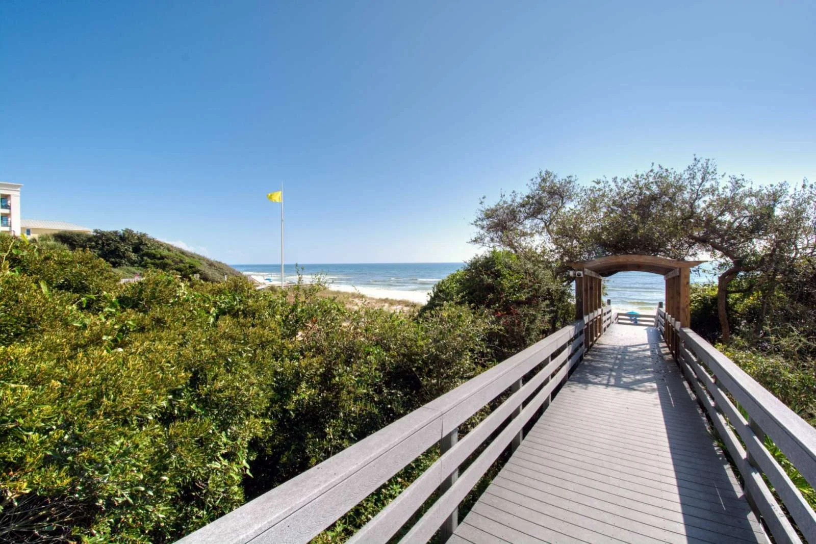 JEFFREY-PRESCOTT-ARCHITECTS-ONE-SEAGROVE-PLACE-FLORIDA-DESTIN-14.jpg
