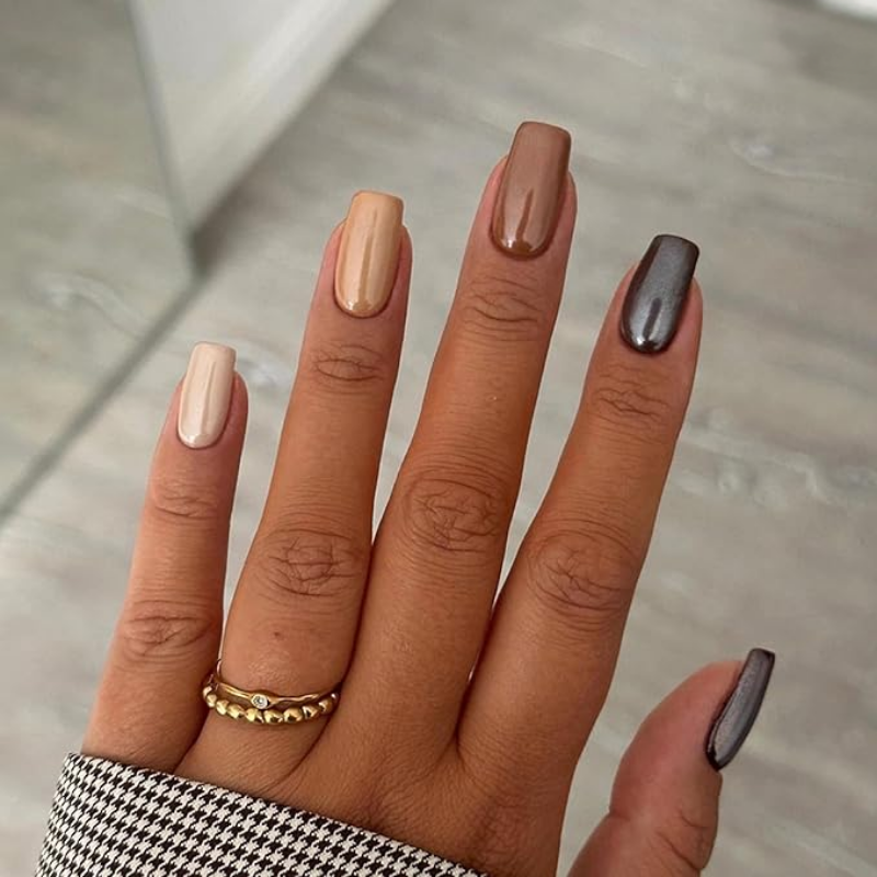 Fall chrome nail idea featuring the neutral chrome flight
