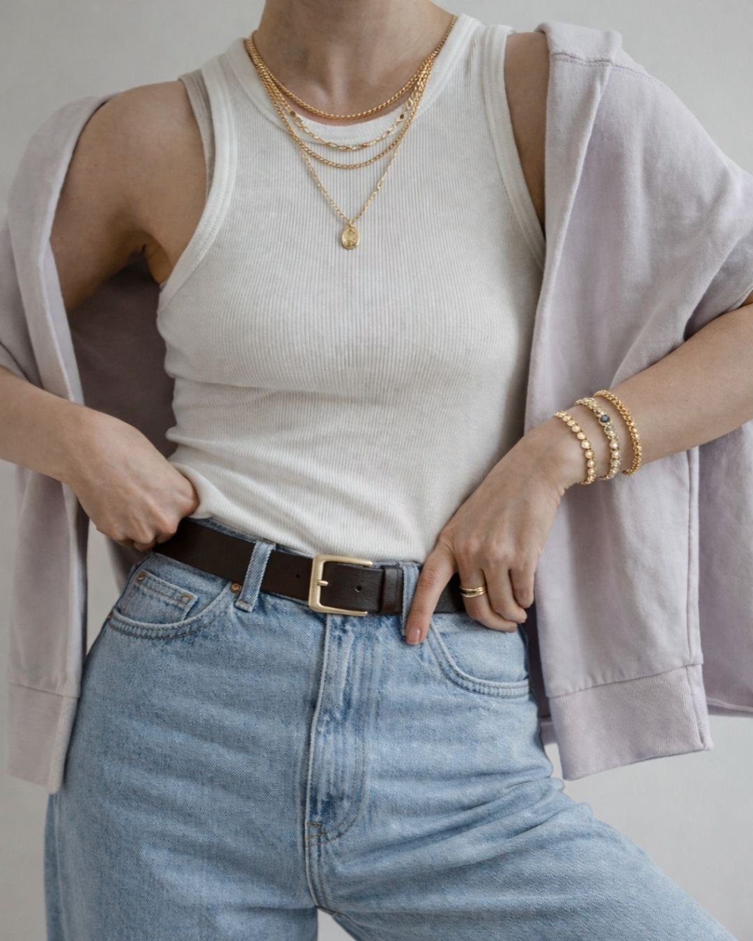 woman wearing stylish basic outfit