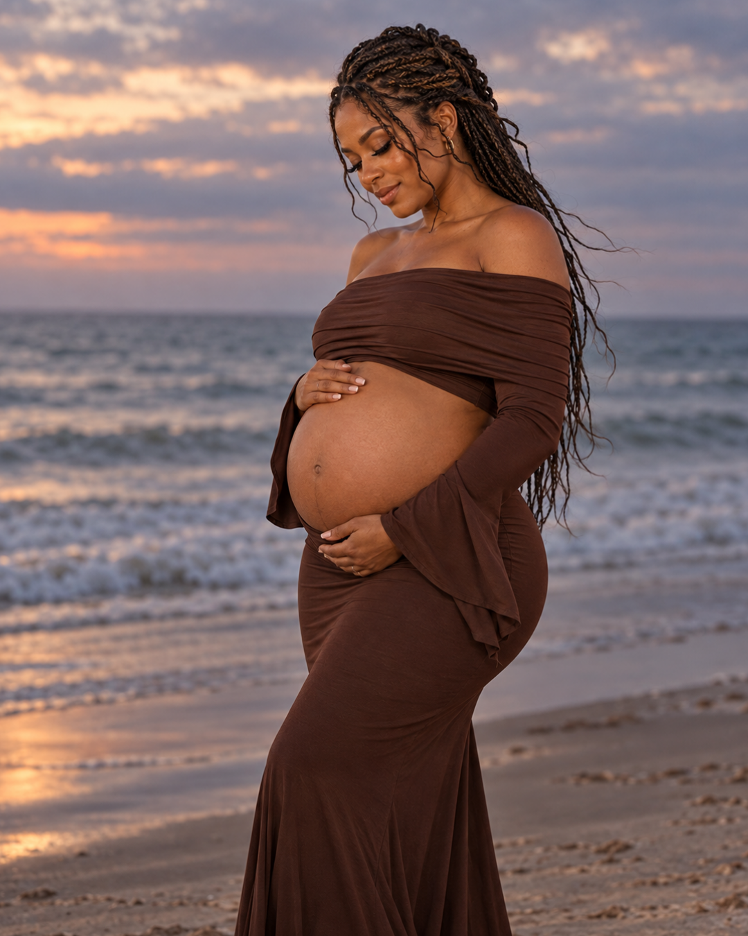 Brown two-piece maternity outfit at beach