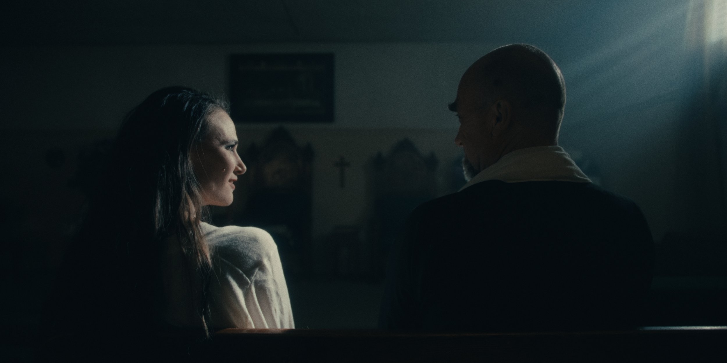 alexander-lakin-cinematographer-colorist-small-town-stories-09.jpg