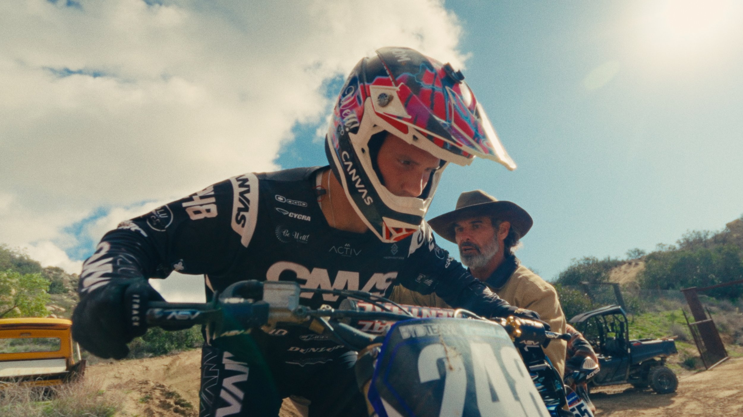 alexander-lakin-cinematographer-colorist-dust-bender-13.jpg