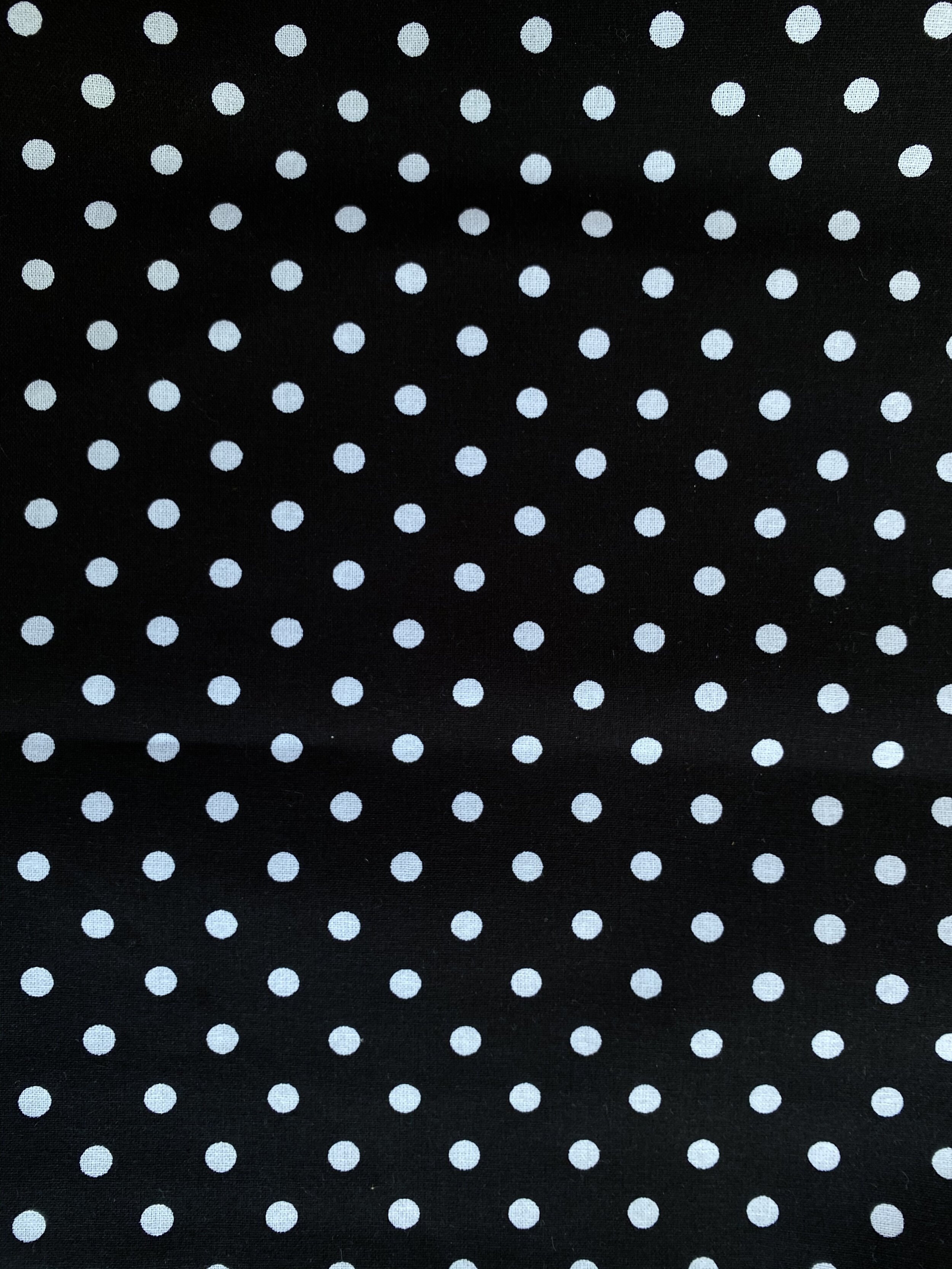 B/W Polka Dots