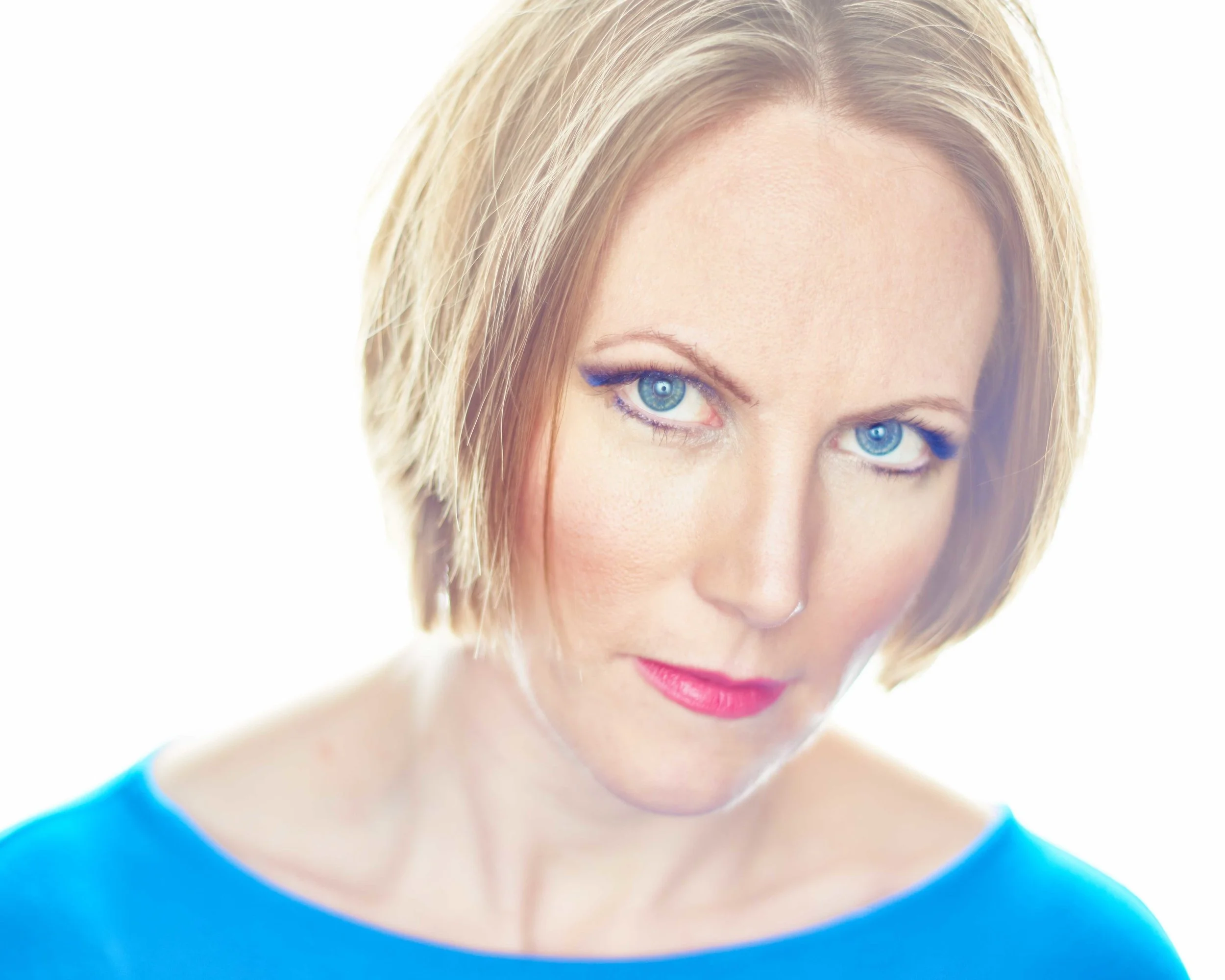 Nicole-Headshots1697-web.jpg