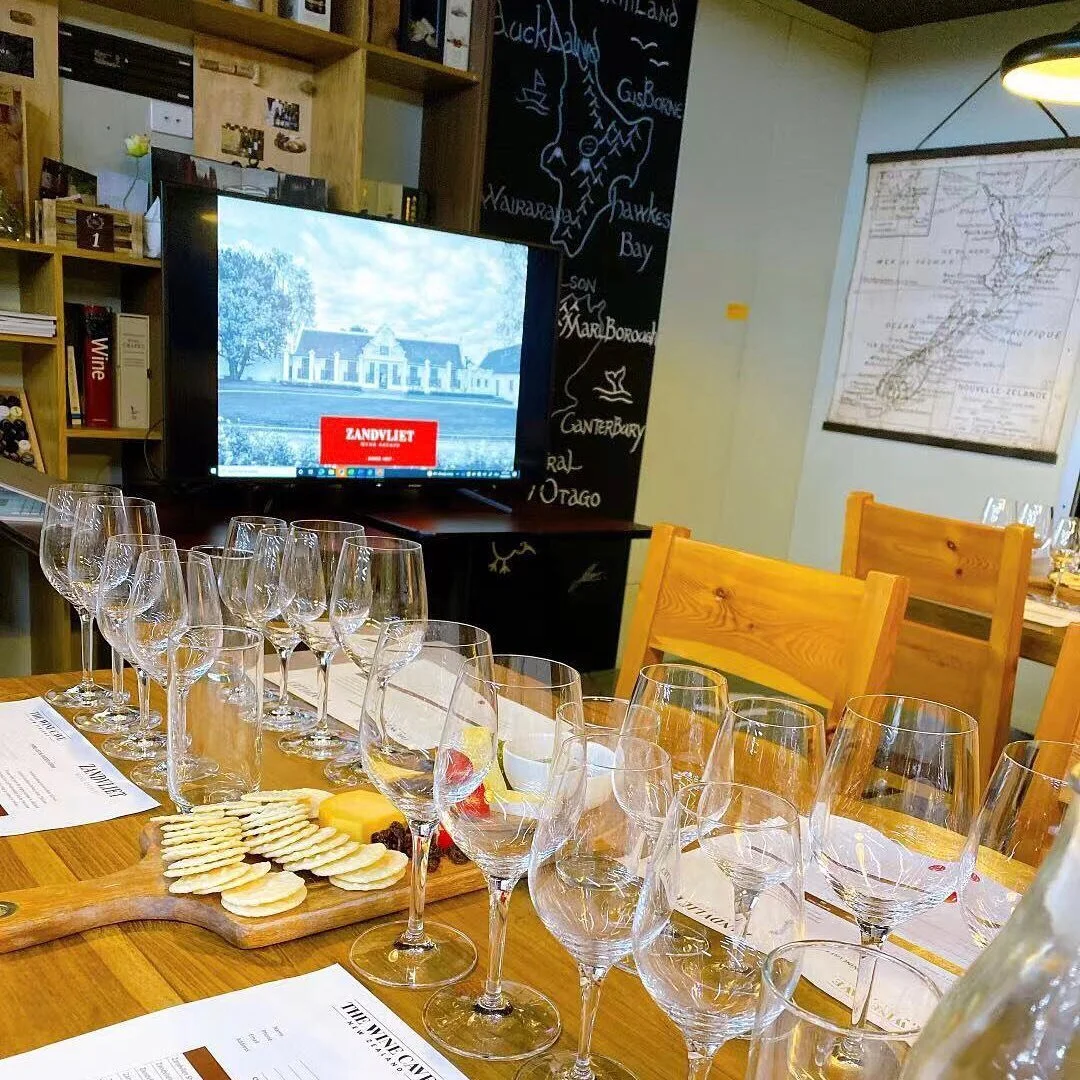 Zandvliet Estate Wine Tasting at #thewinecavenz 
#winetasting#tastingevent#eventnz#newmarketnz#tasting#sawine#southafricanwine#shiraz#chardonnay#rose