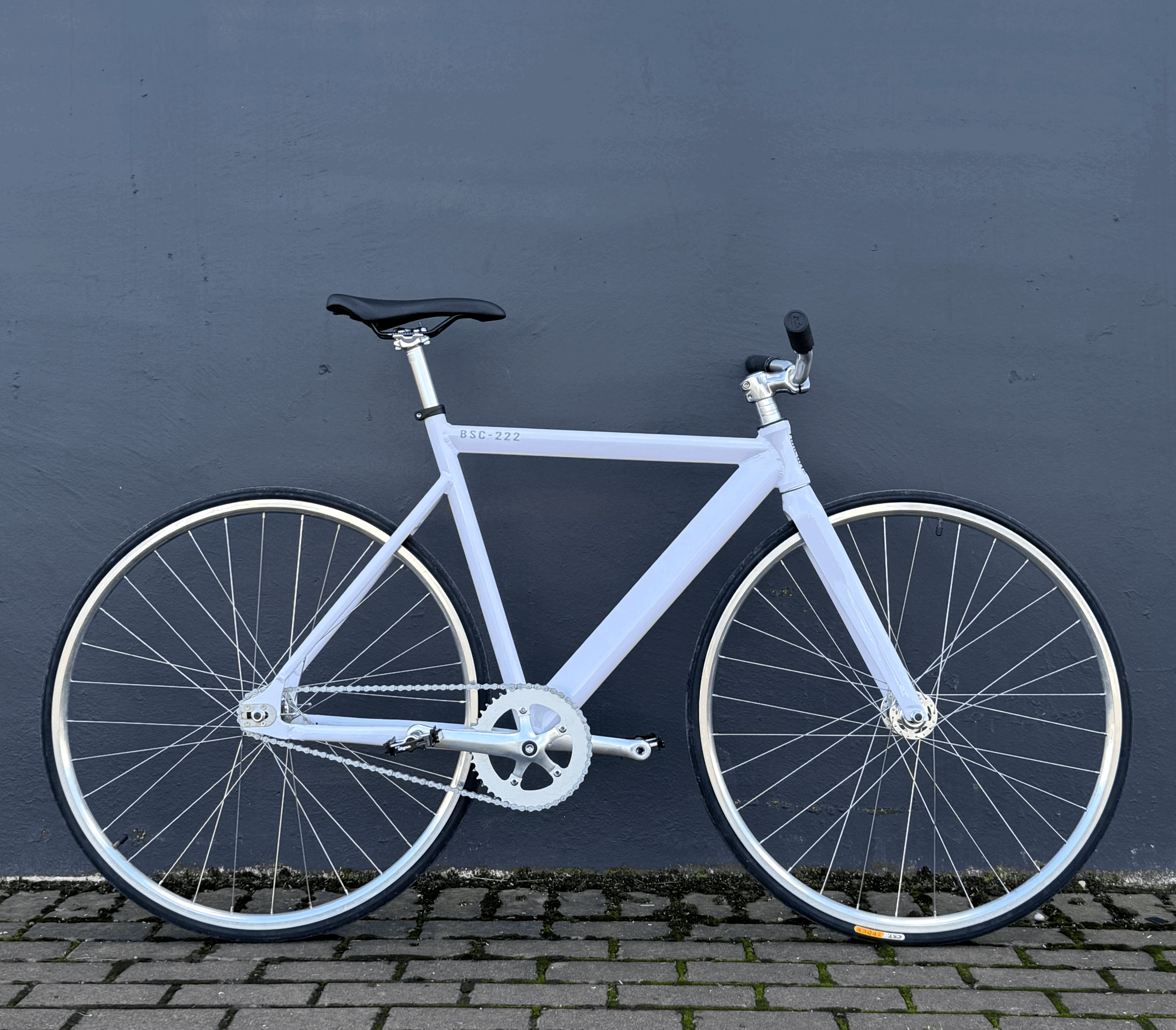 Bespoked Vireo White 53cm