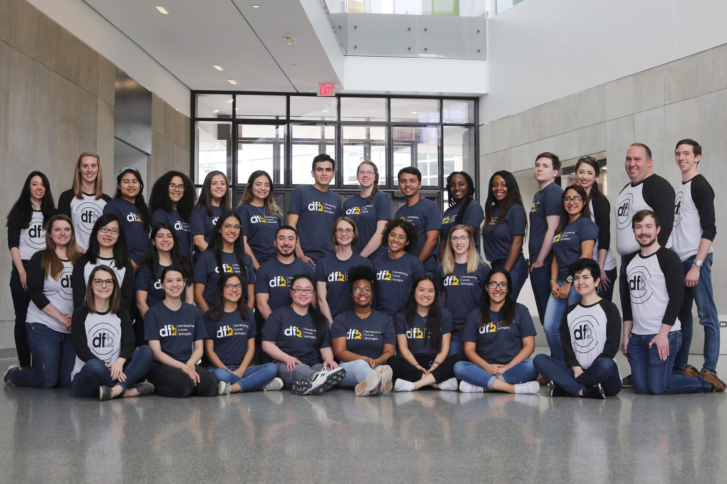  The 2019 instructor and student cohort in their DFB T-shirts 