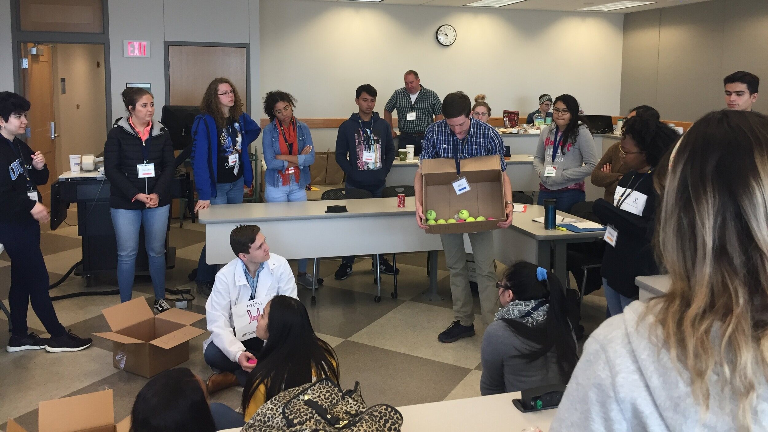  Students gather for an activity on cell signaling 