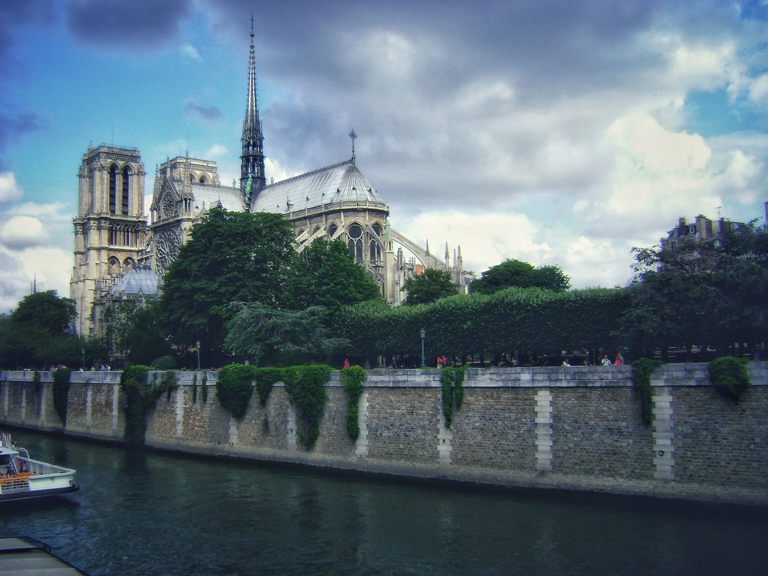 Cathédral Notre-Dame De Paris