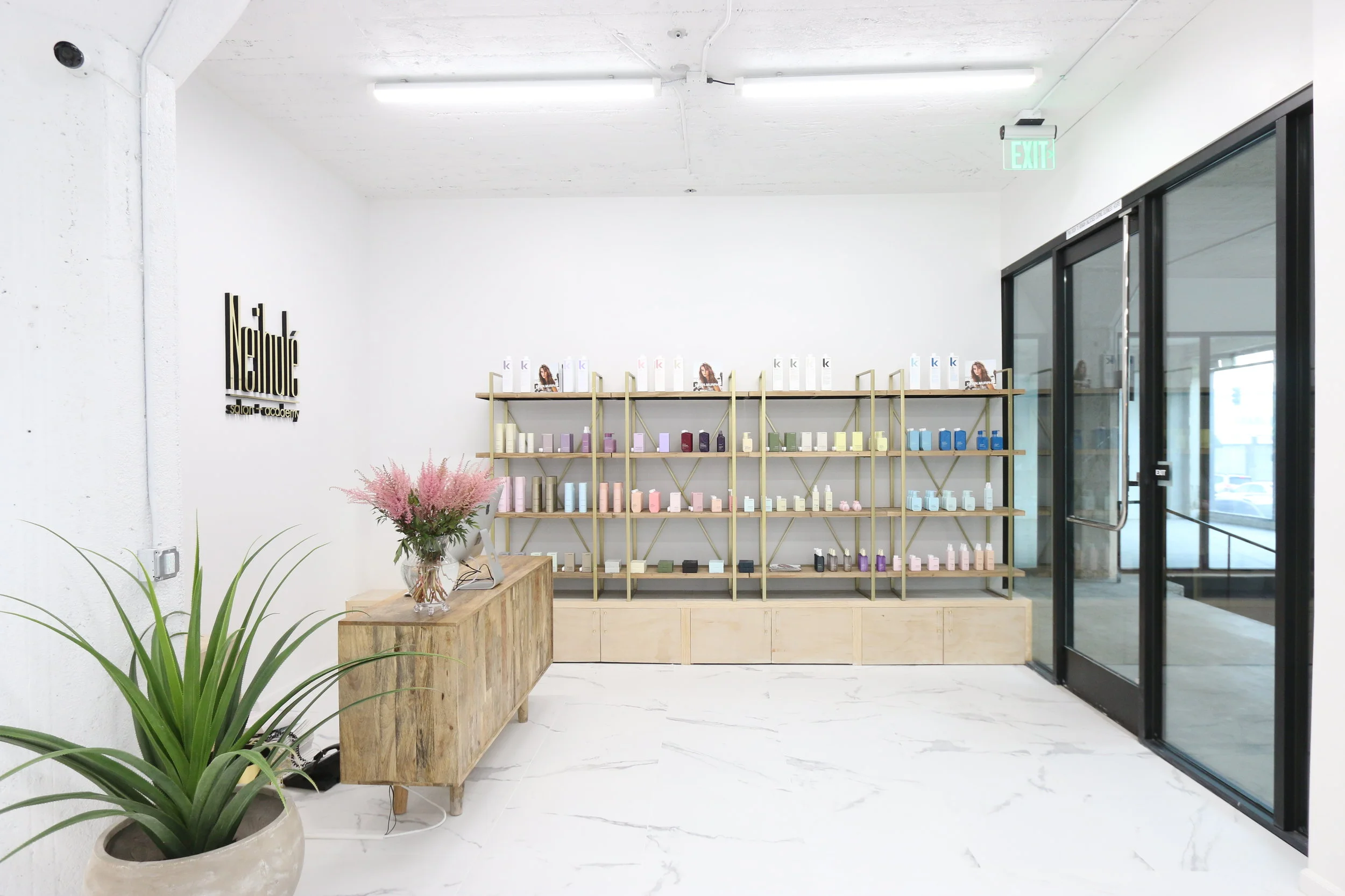 Neihule Academy - Cosmetology School Los Angeles Downtown