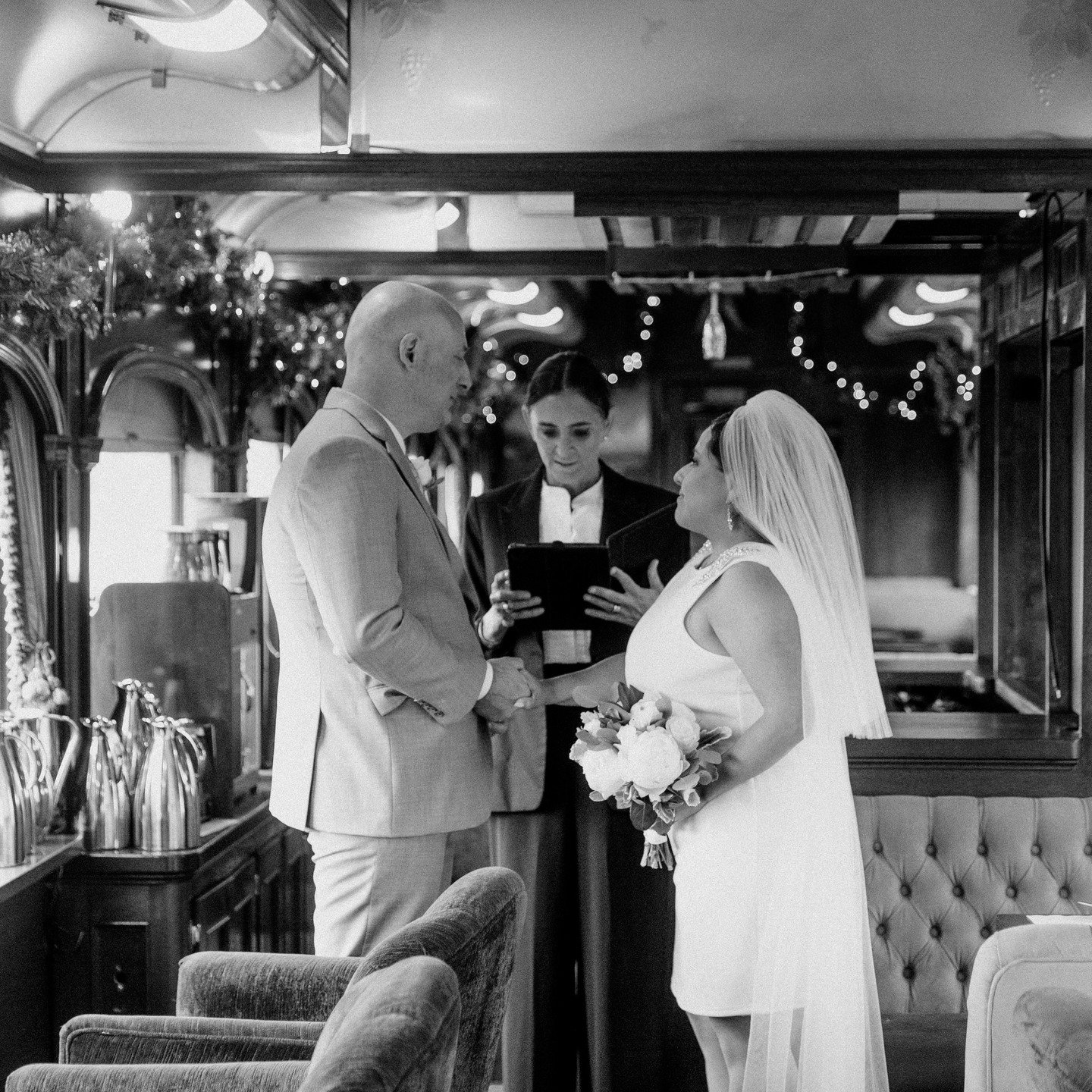Christmassy elopement on the Napa Valley wine train @winetrain . Choooo Choooo! #napaelopement #napawedding #napaweddingminister #napaweddingofficiant #napaofficiant #napaweddingofficiant #winecountryofficiant