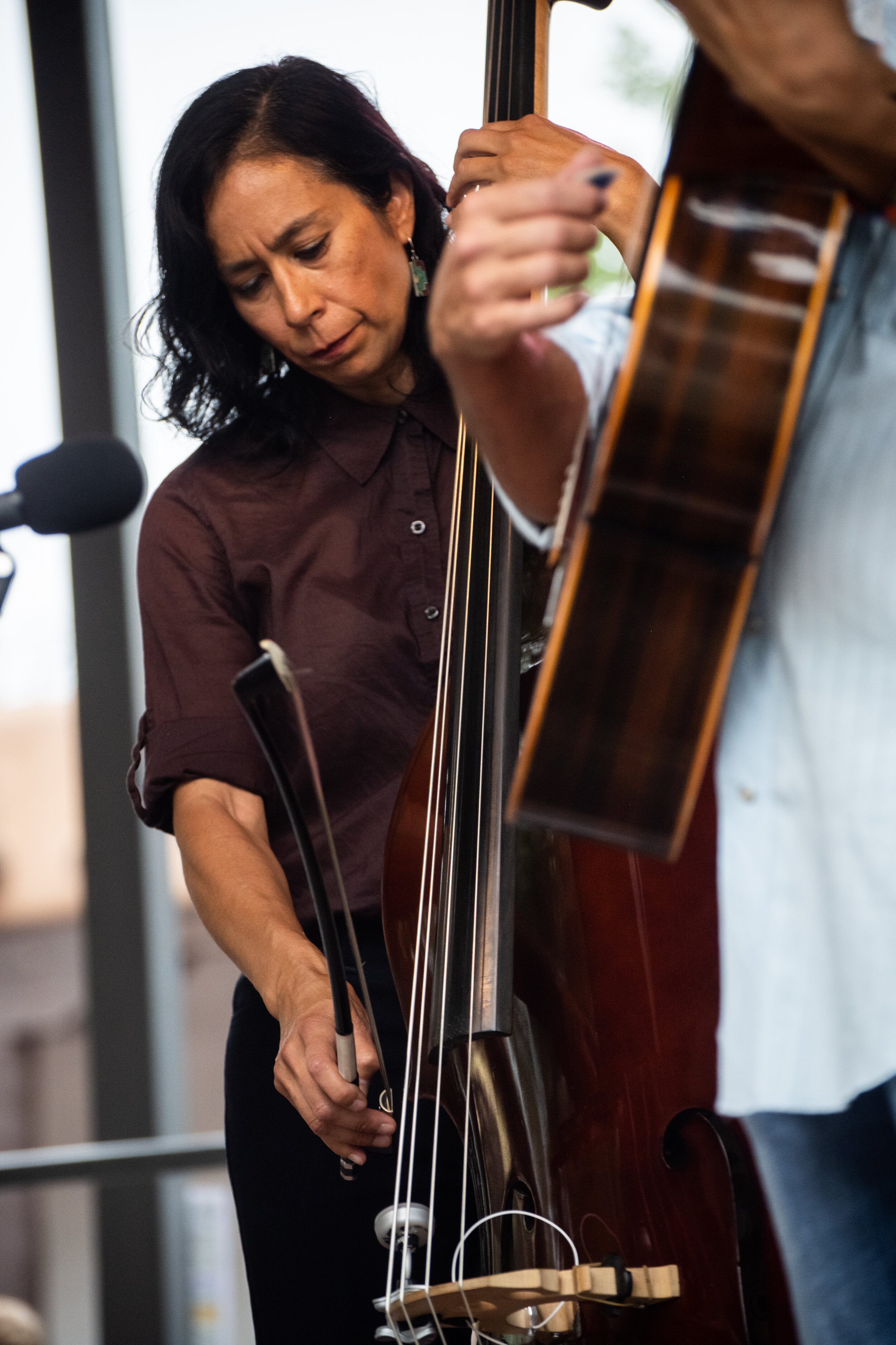 Tanya Nuñez, bass