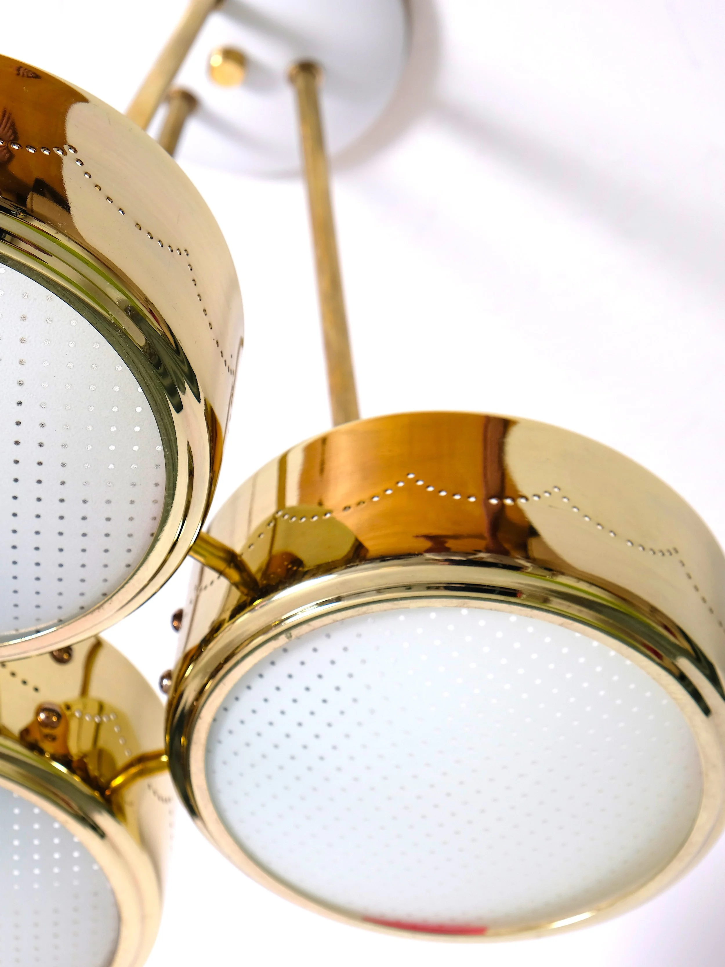 Lightolier Ceiling CU 3.jpg