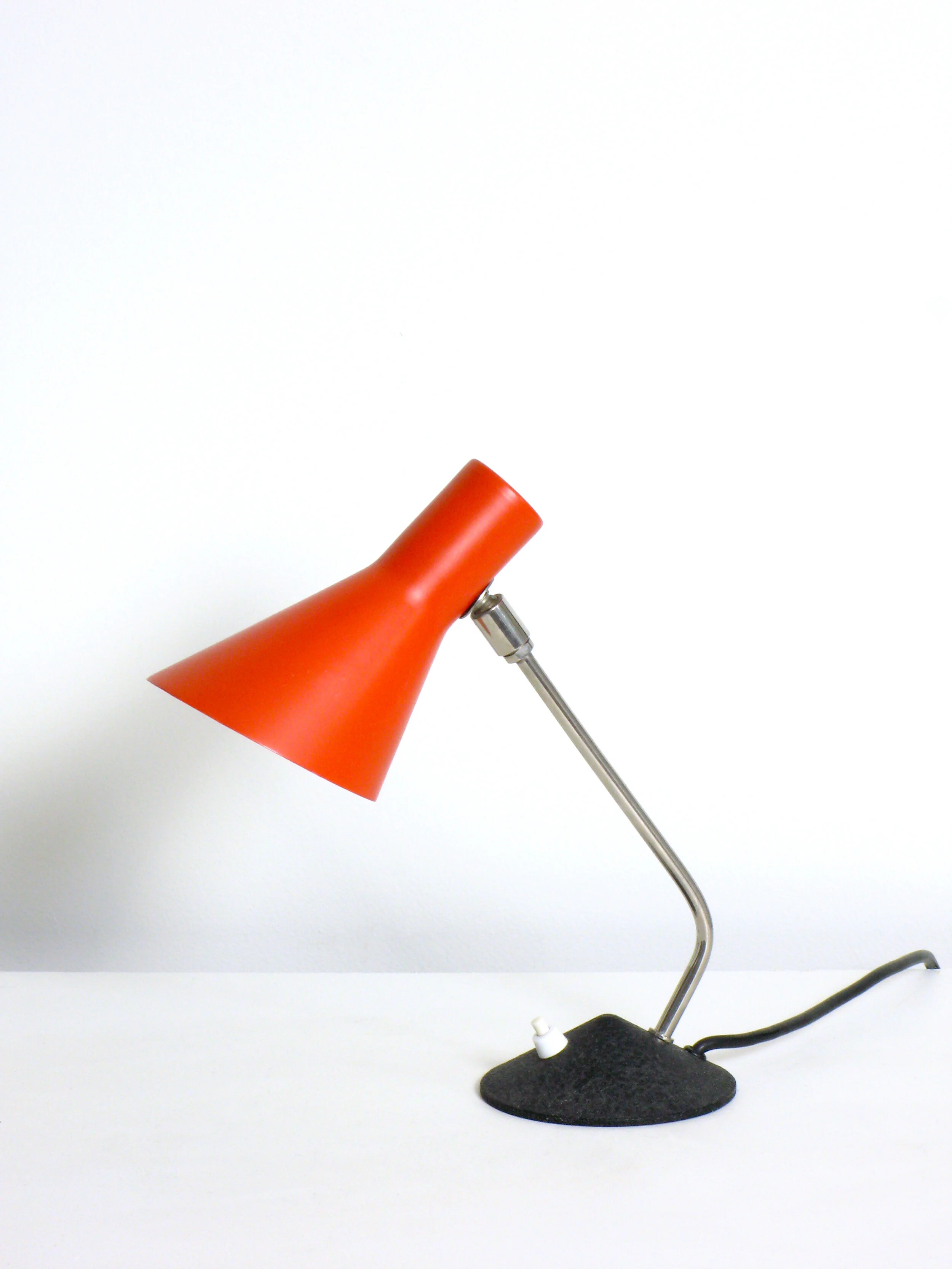 Hala Zeist Desk Lamp 