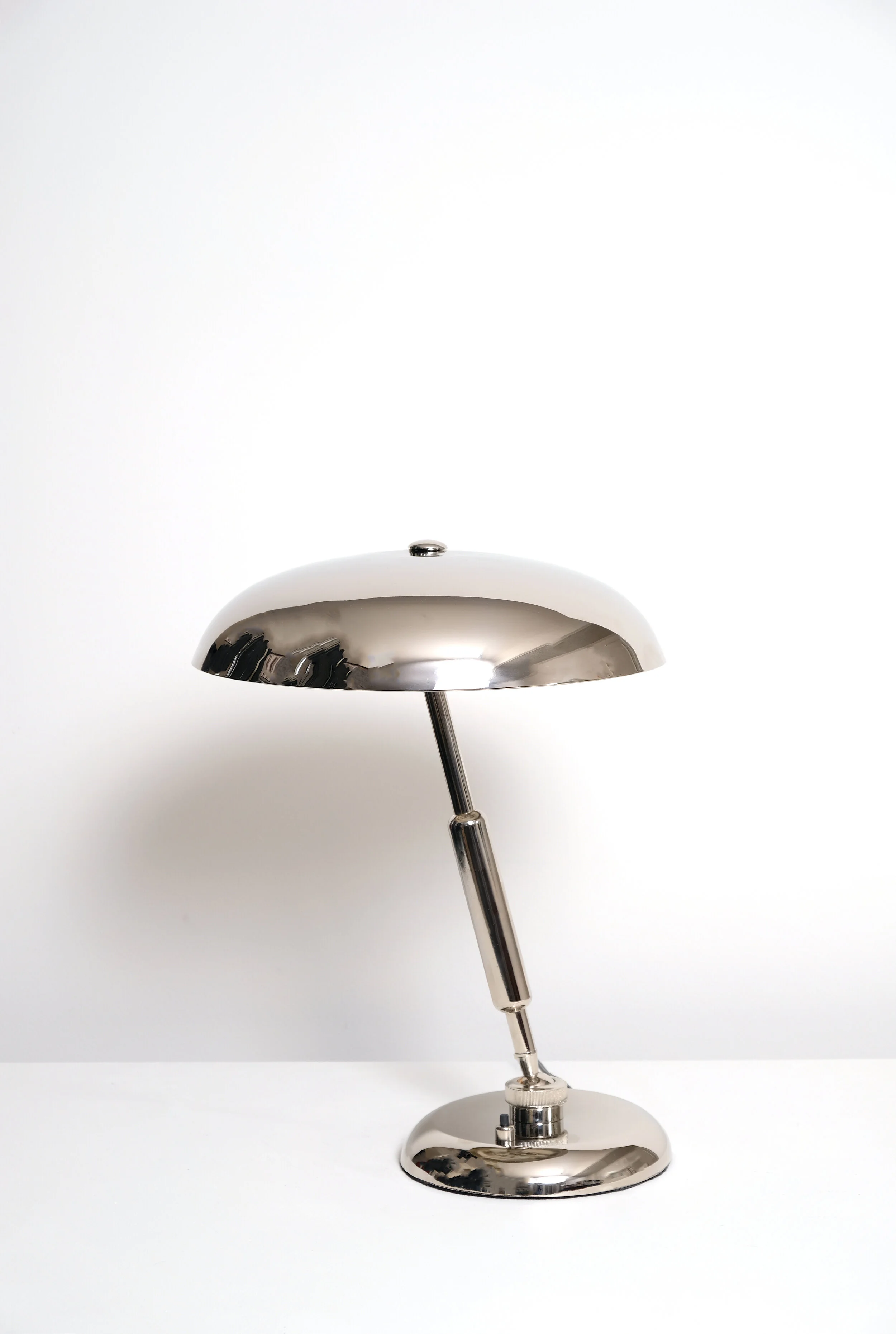 Giovanni Michelucci for Lariolux nickel on brass table lamp
