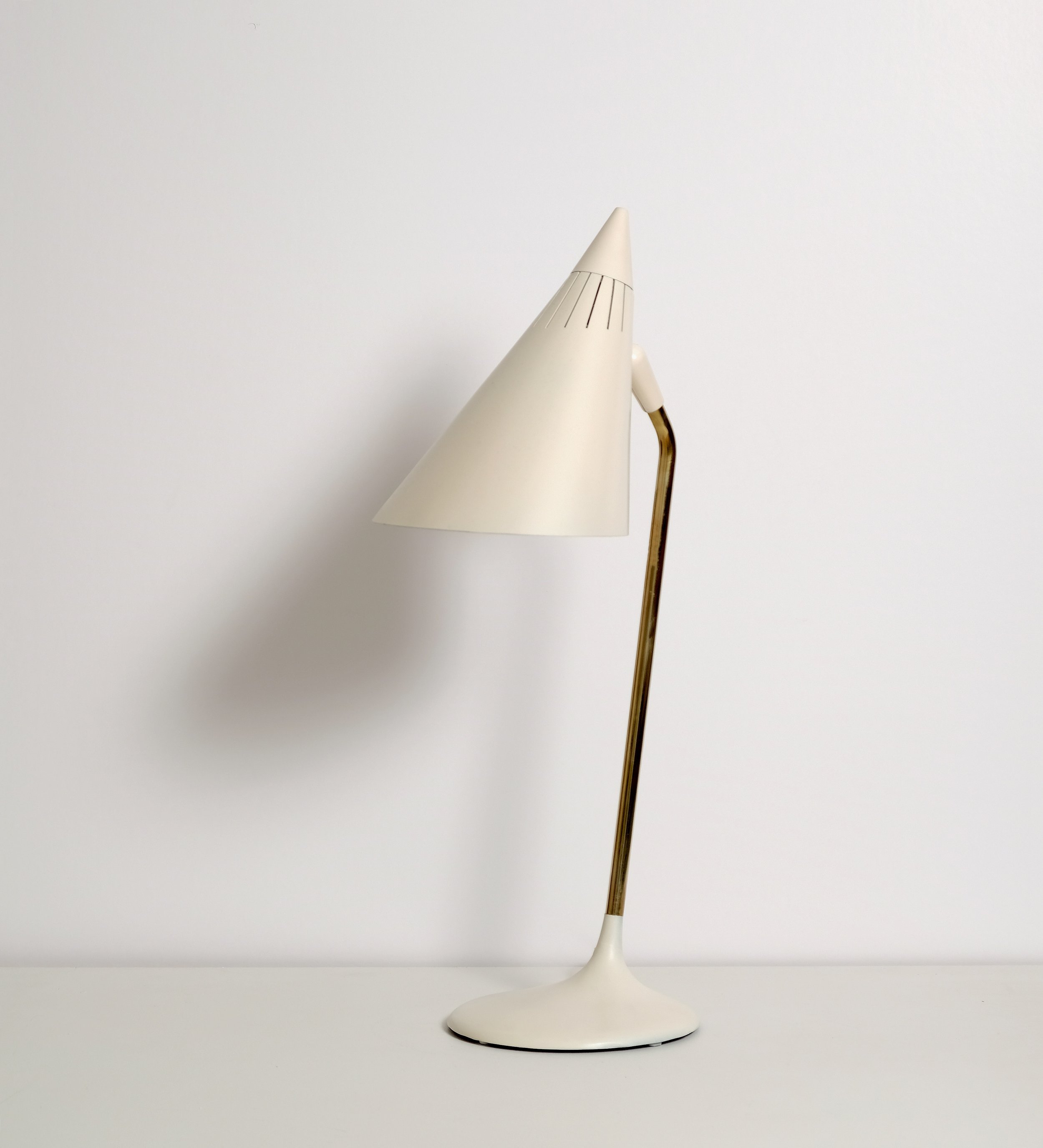 Lightolier cone 1.jpg